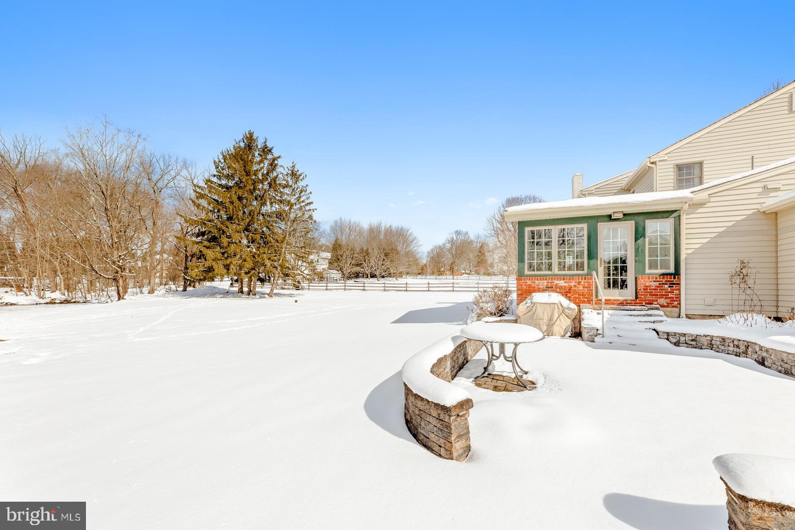 WOODRIDGE - Residential