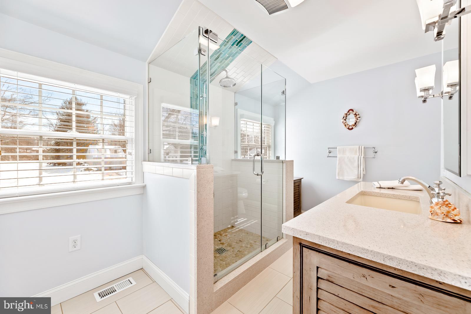 WOODRIDGE - Residential