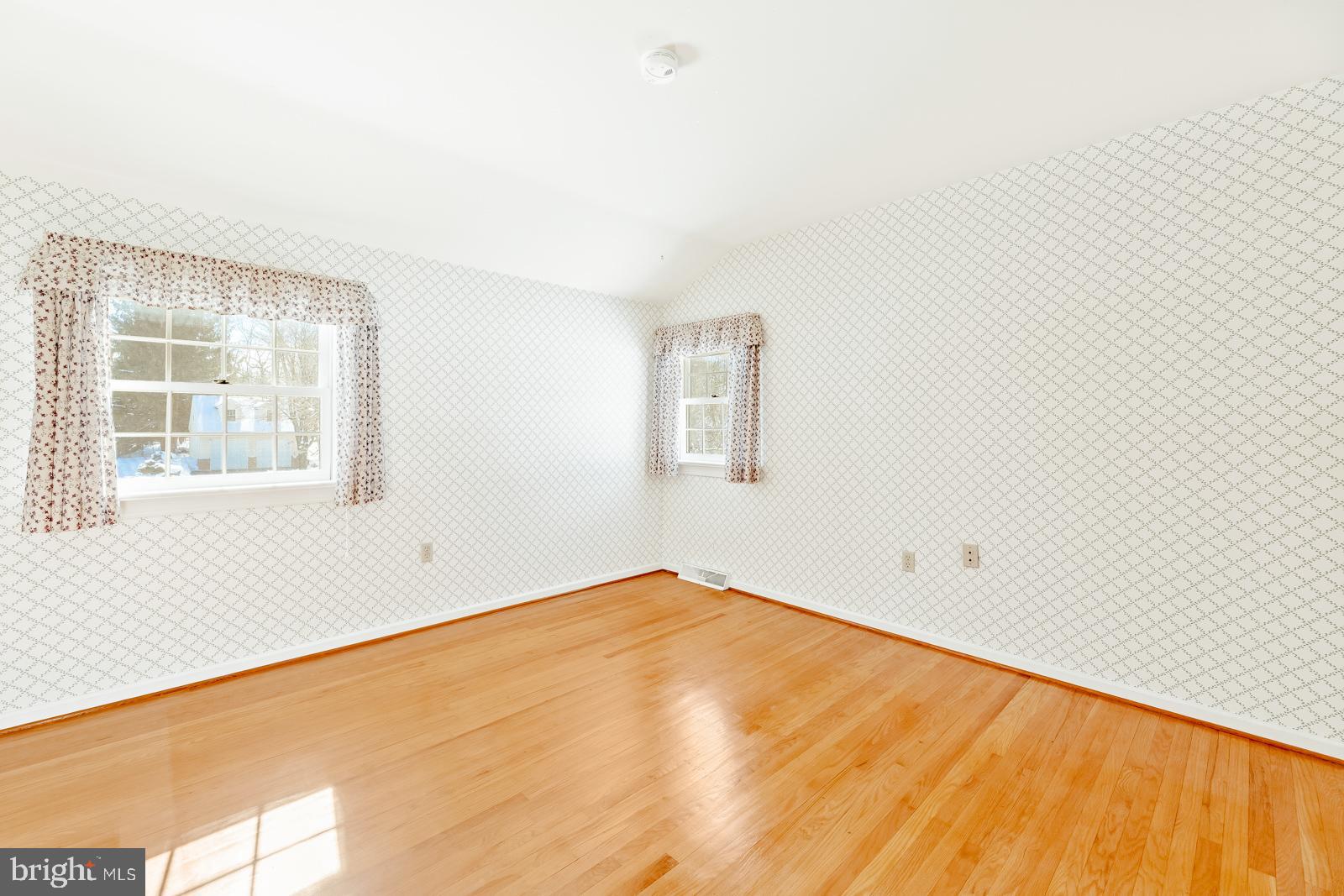 WOODRIDGE - Residential