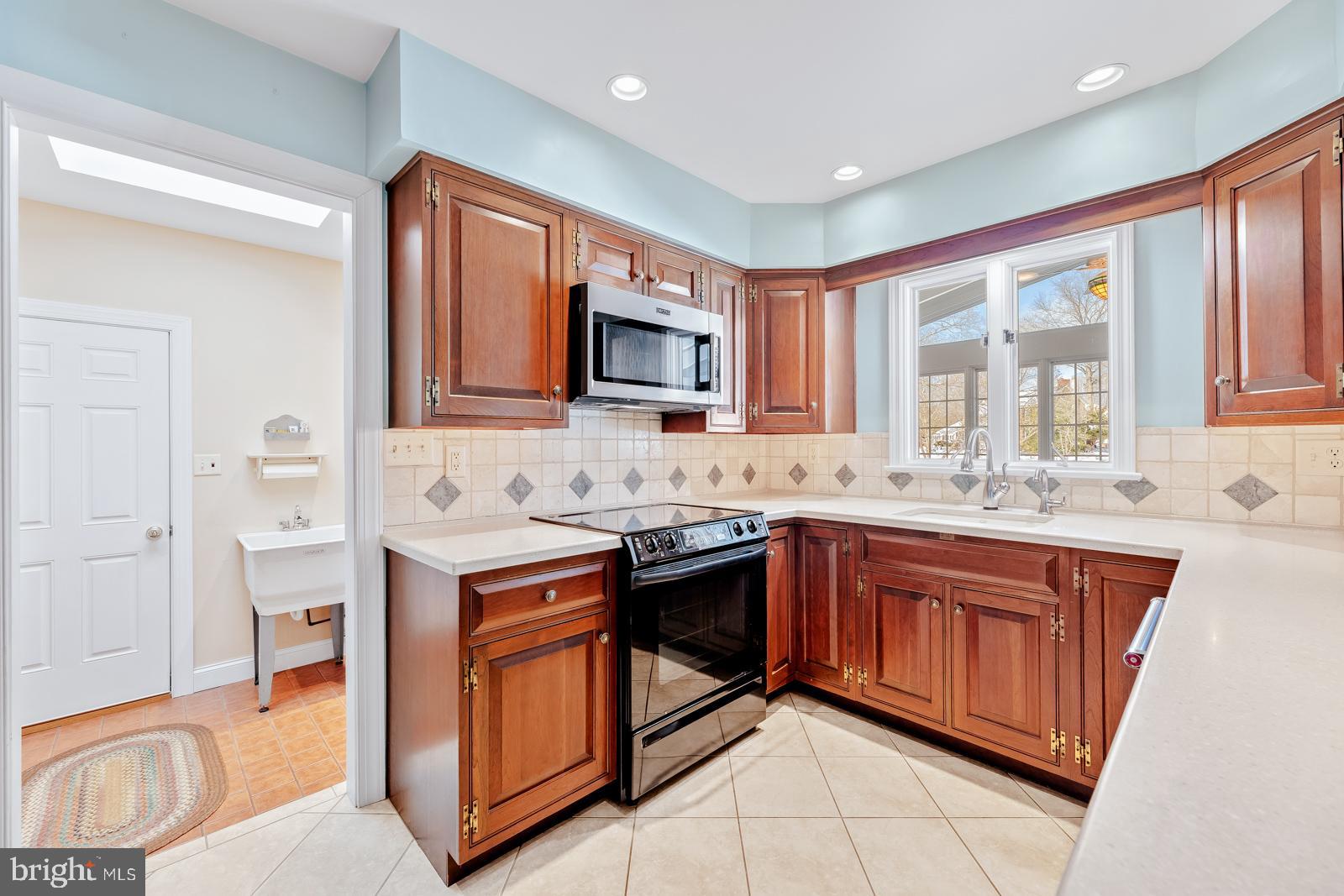 WOODRIDGE - Residential