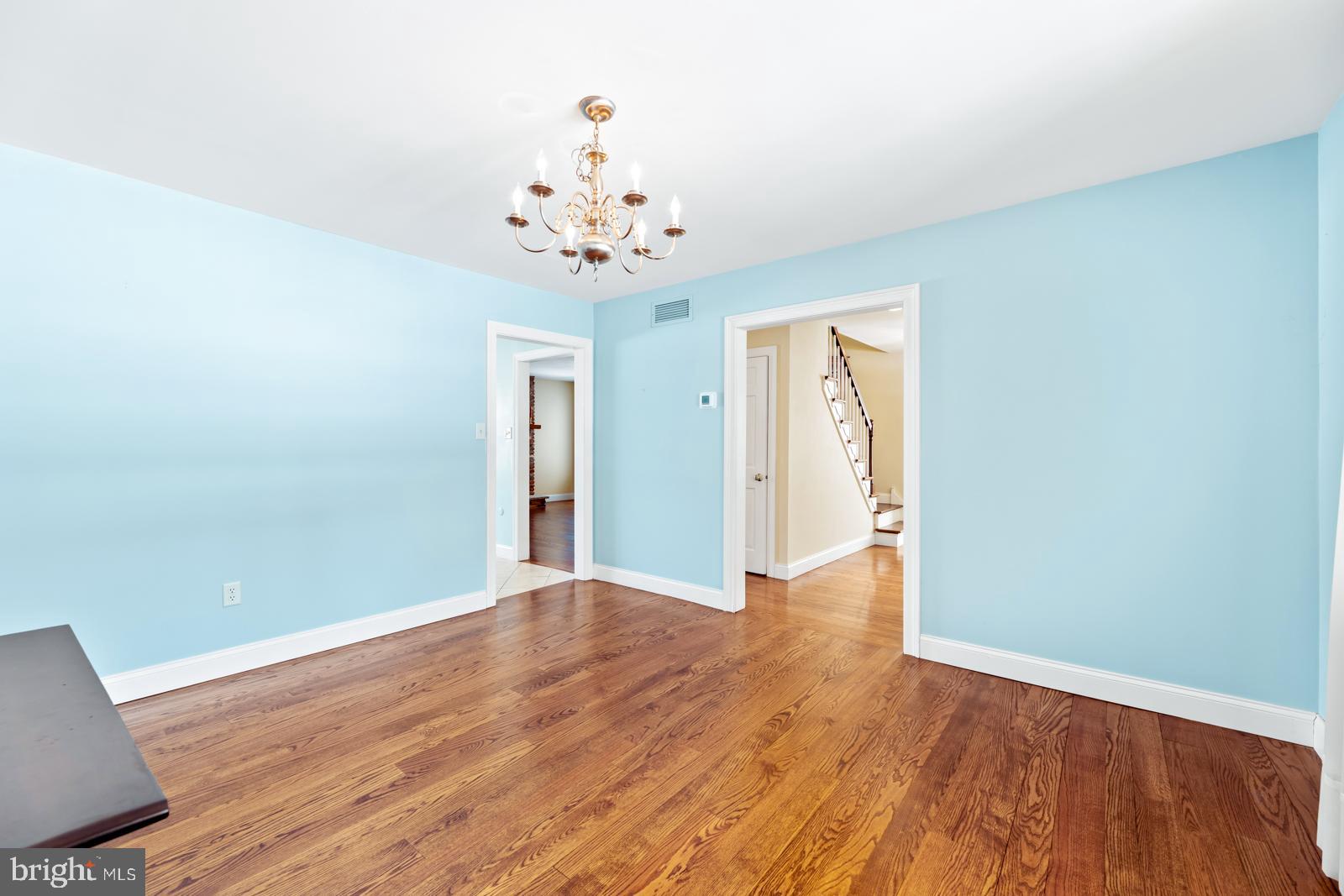 WOODRIDGE - Residential