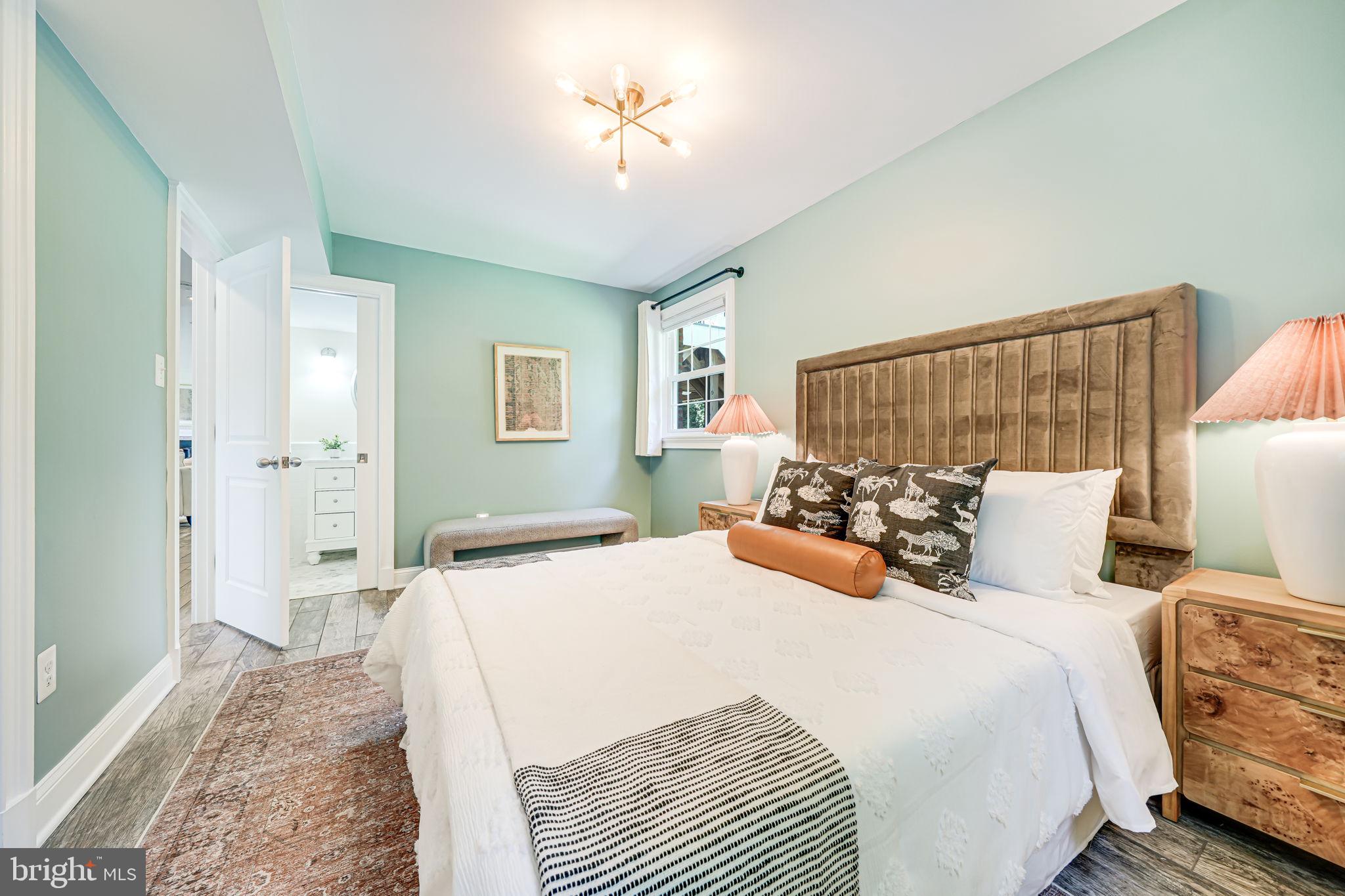 FOXHALL - Residential