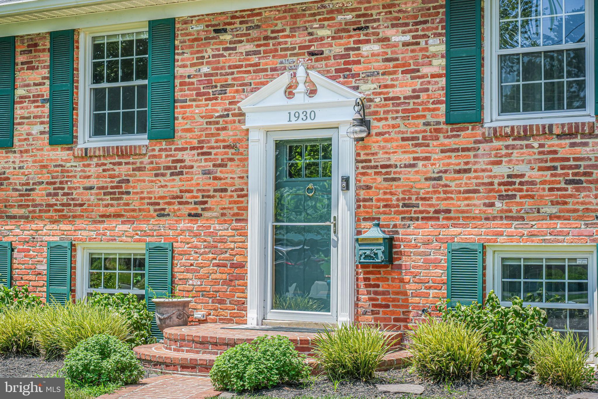 1930 FOXHALL ROAD