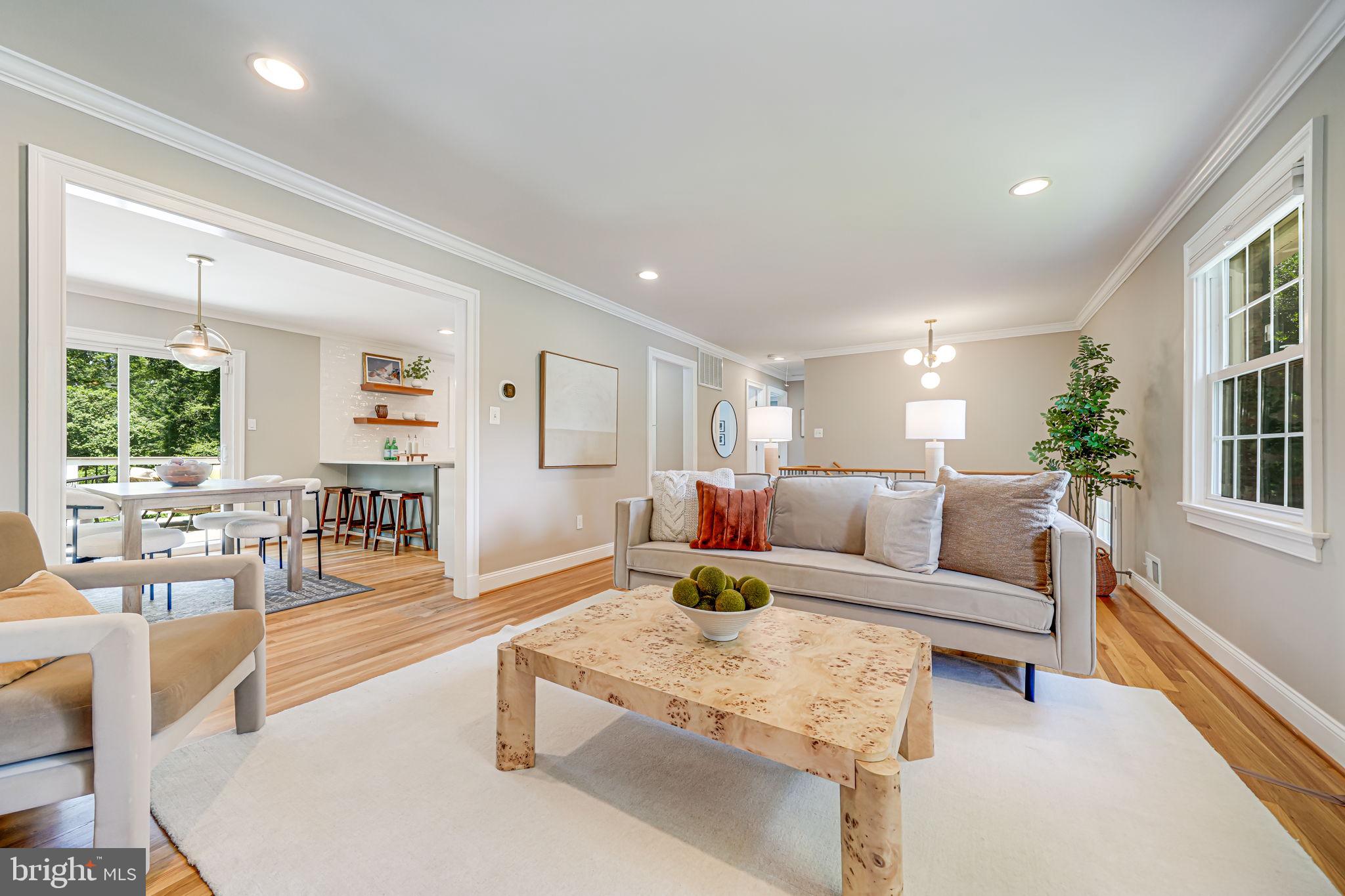 FOXHALL - Residential