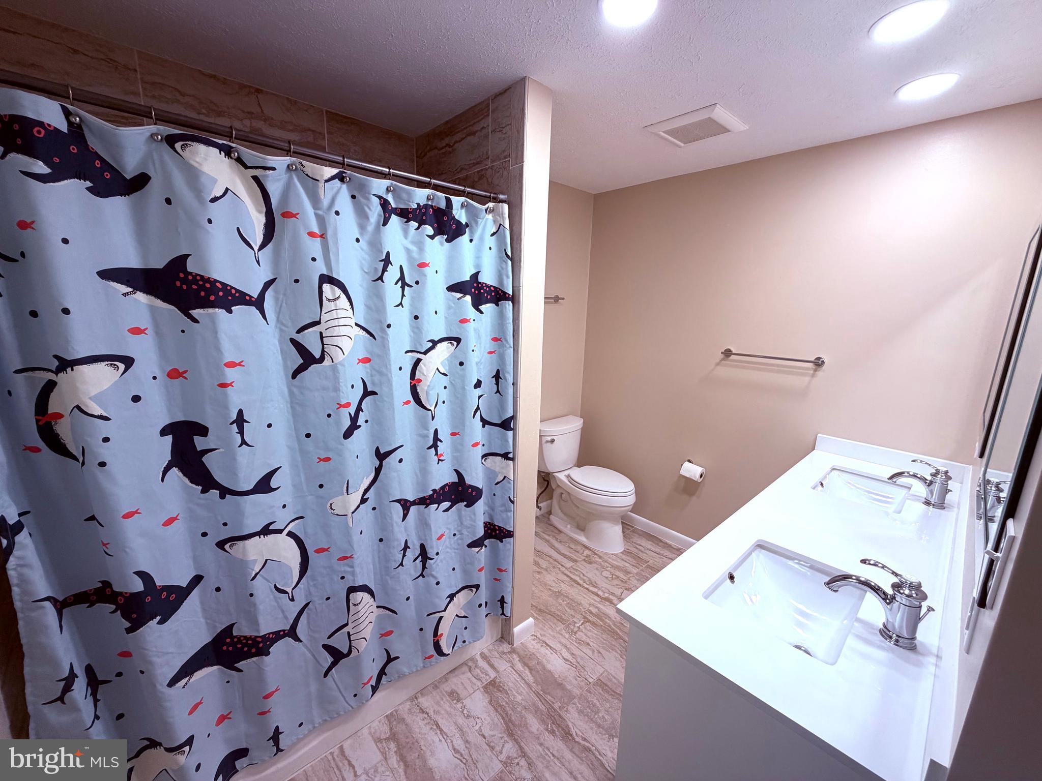 BRADDOCK HILLS ESTATES - Residential