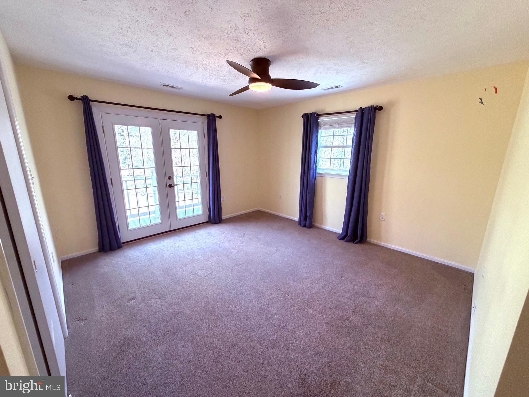 BRADDOCK HILLS ESTATES - Residential