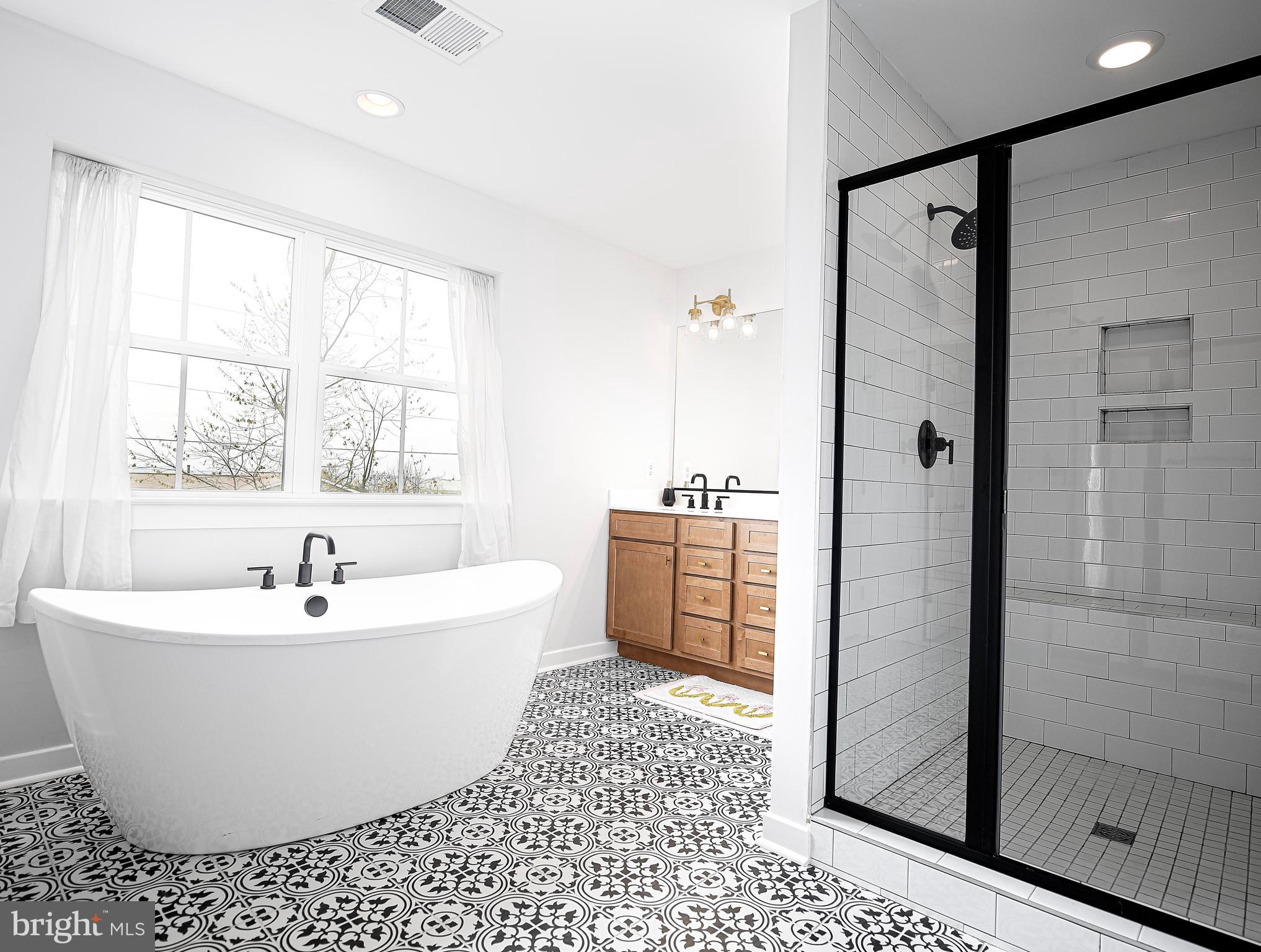 KENT ISLAND ESTATES - Residential