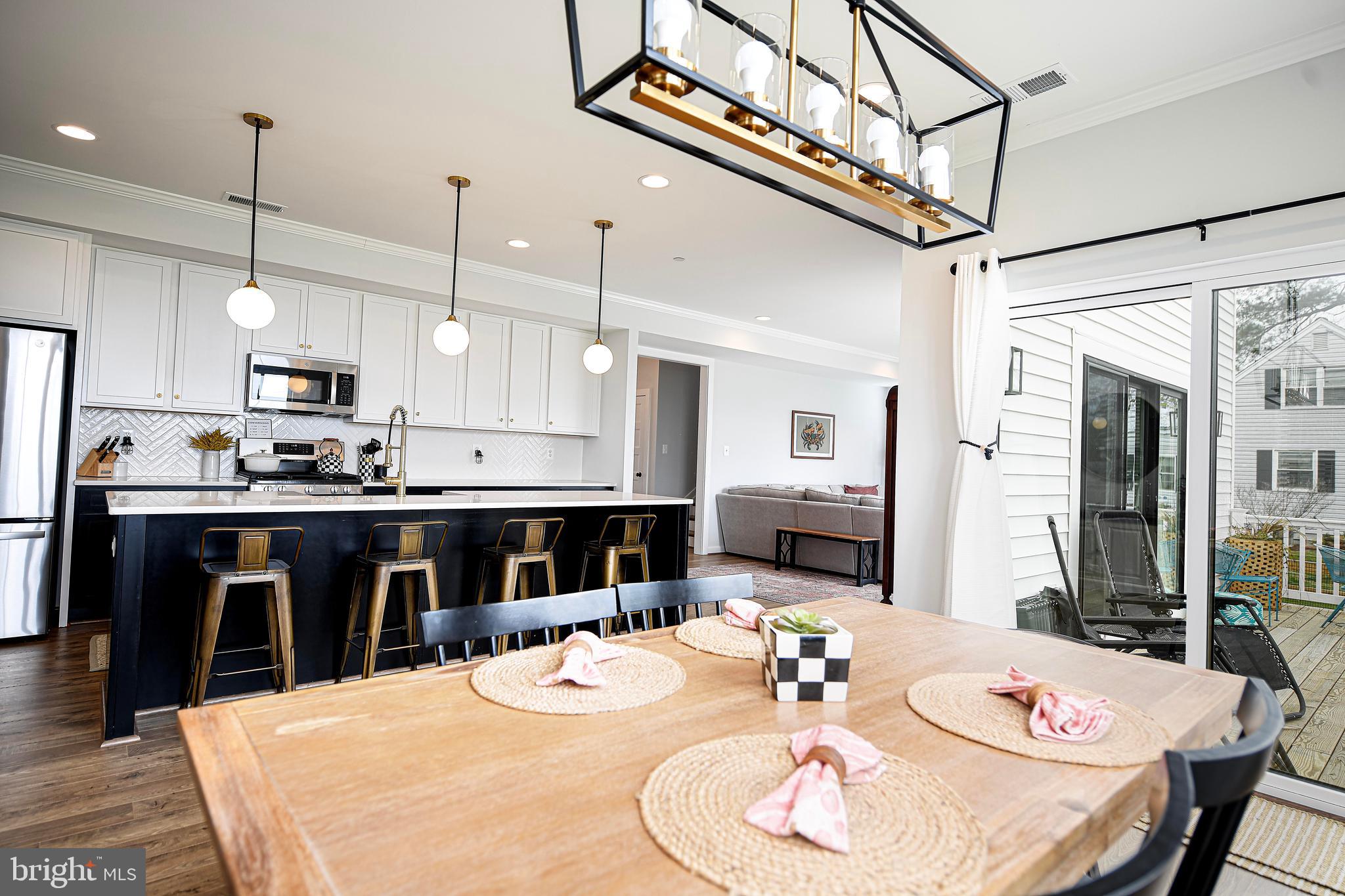 KENT ISLAND ESTATES - Residential