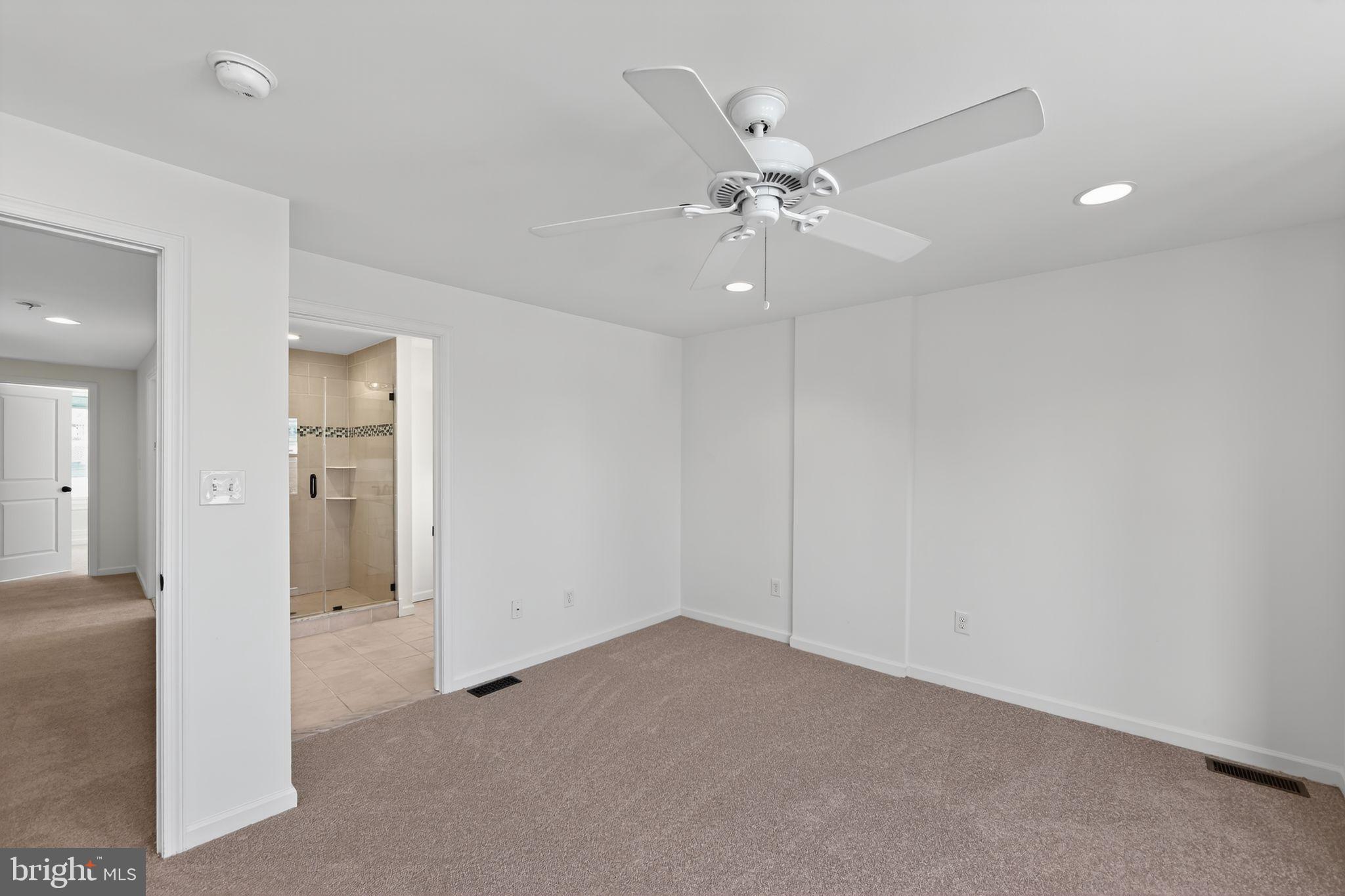 NOB HILL - Residential