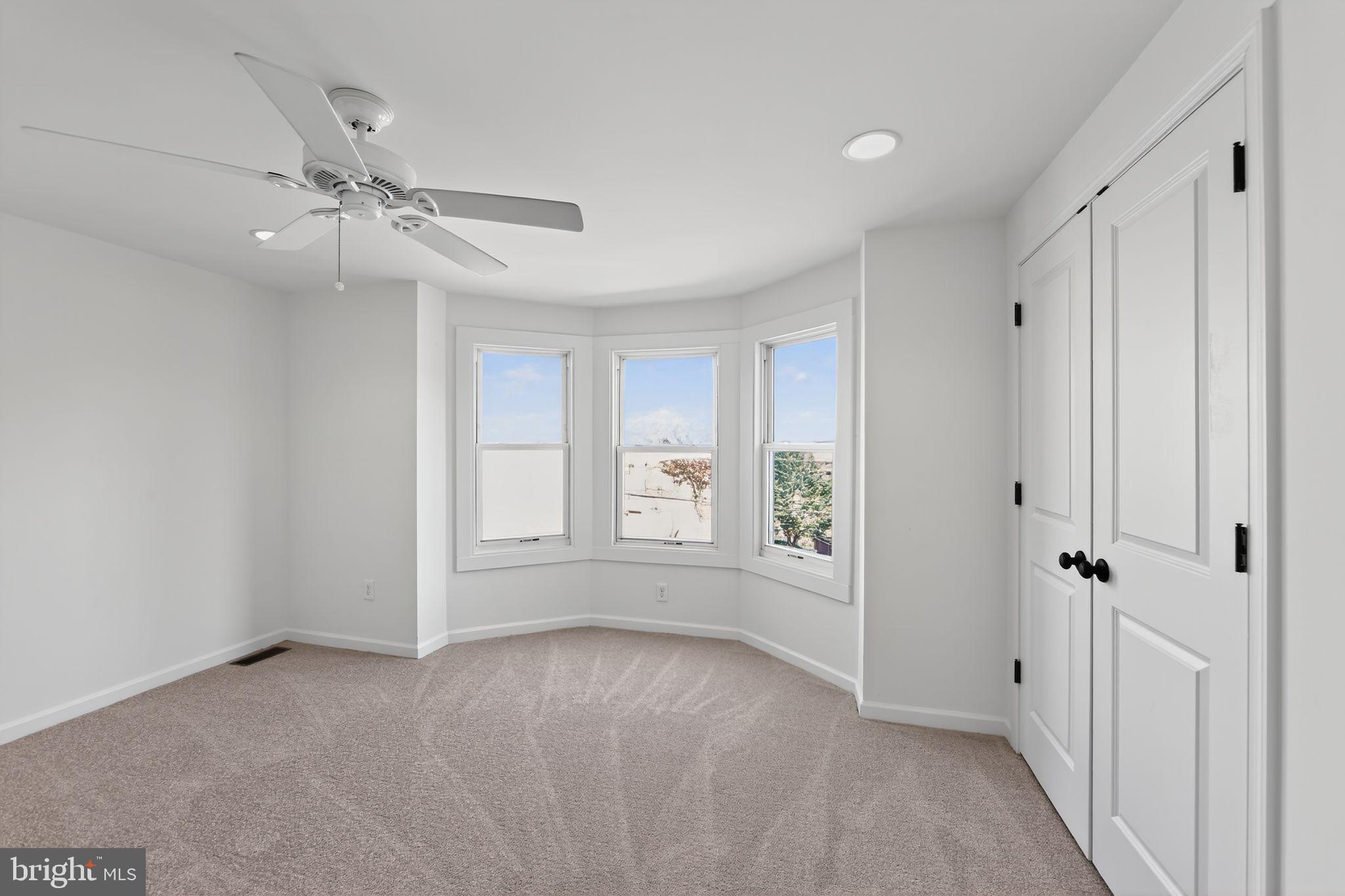 NOB HILL - Residential