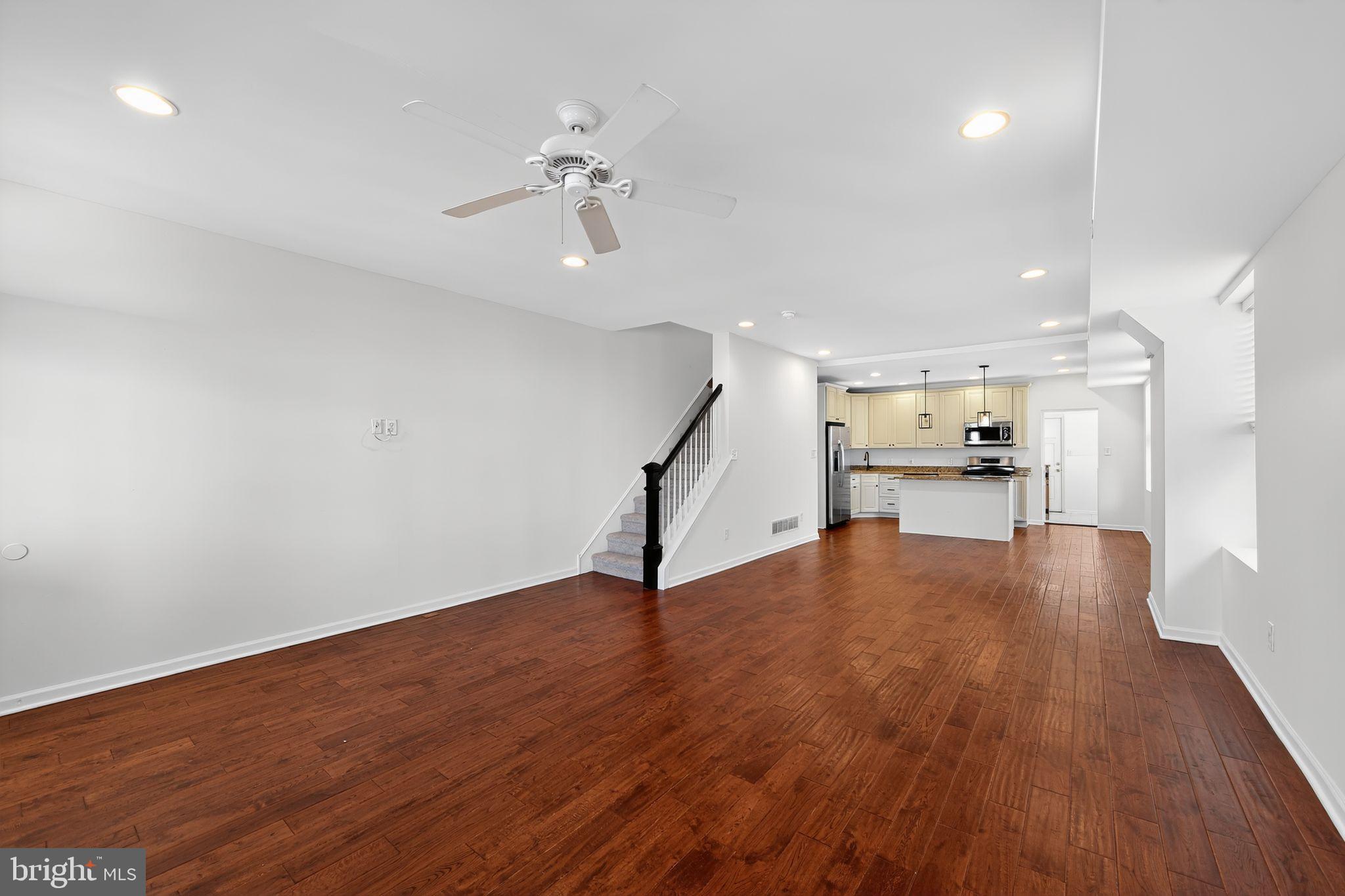 NOB HILL - Residential