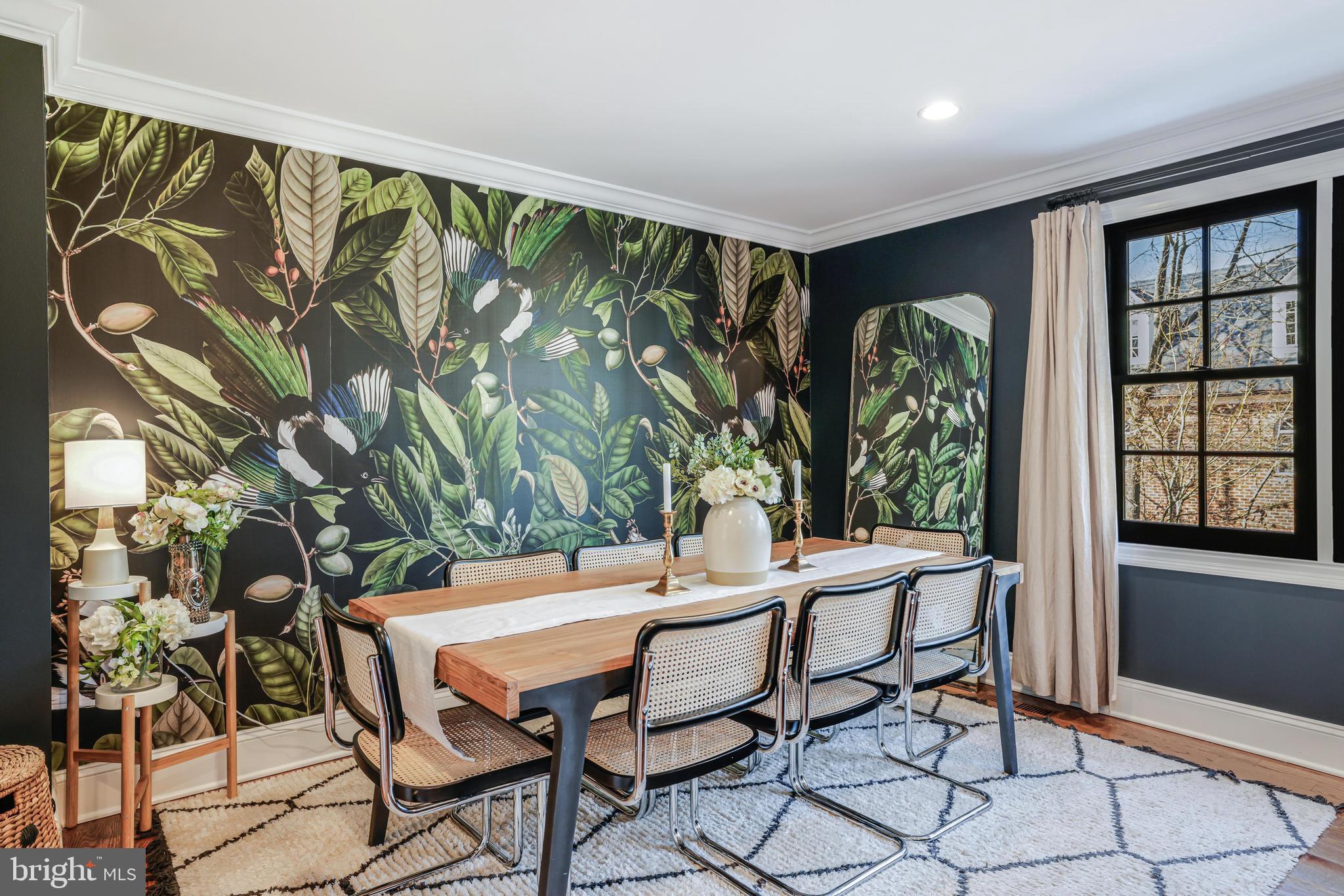 KINGS MANOR TOWNE HOUSES - Residential