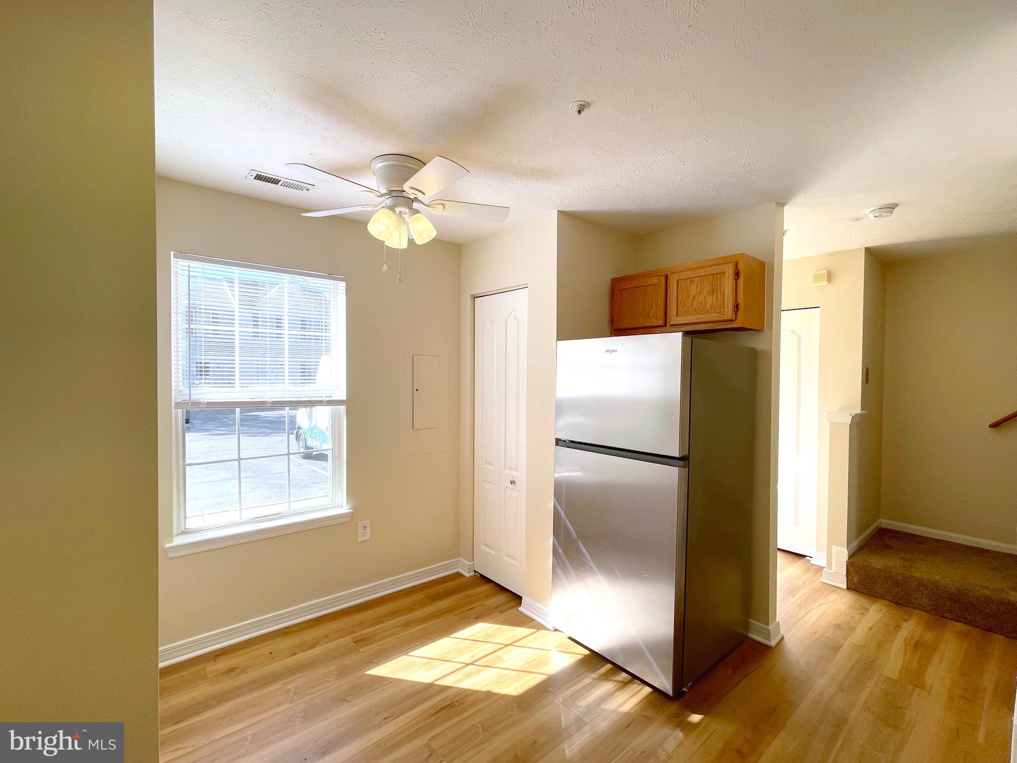 LAUREL GLEN - Residential Lease