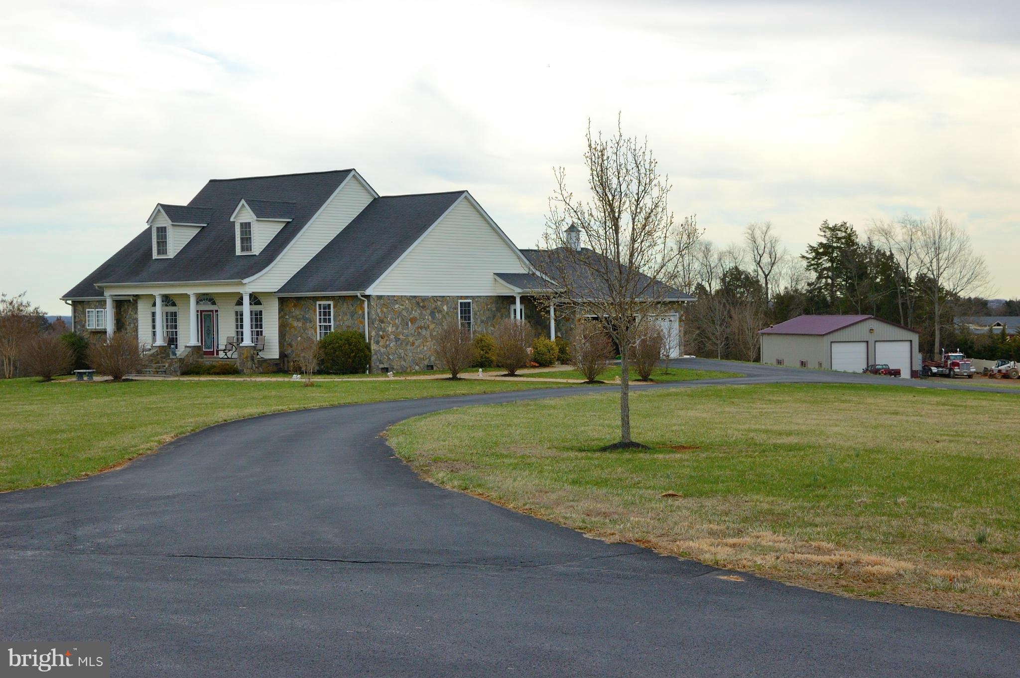 KING STREET COMMONS - Residential