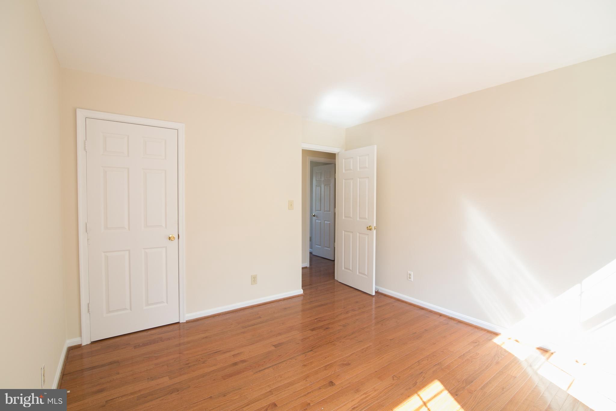 MONTCLAIR - Residential