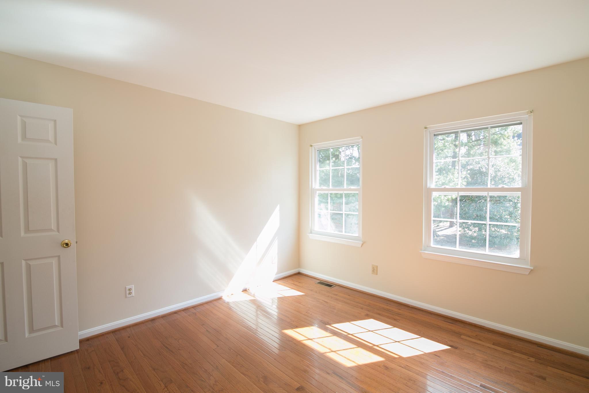 MONTCLAIR - Residential