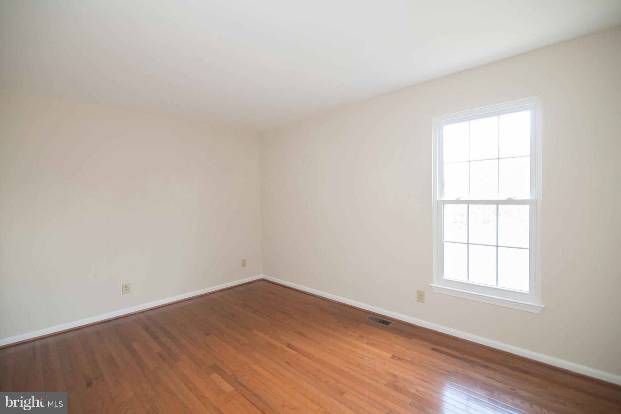 MONTCLAIR - Residential