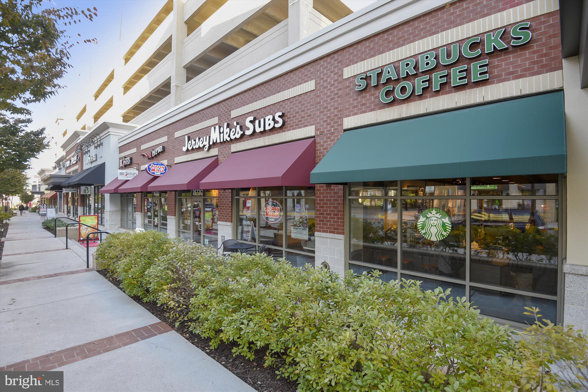 HALSTEAD AT THE METRO - Residential