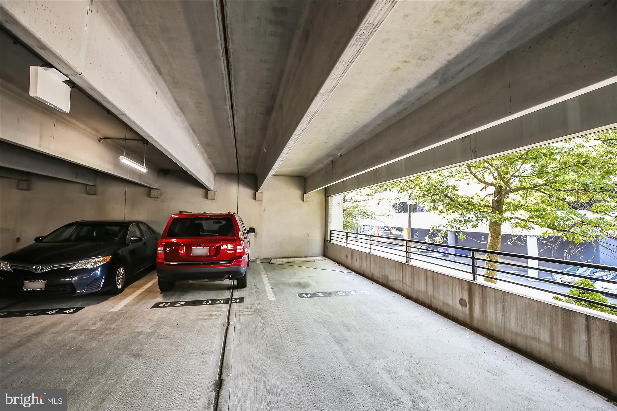 HALSTEAD AT THE METRO - Residential