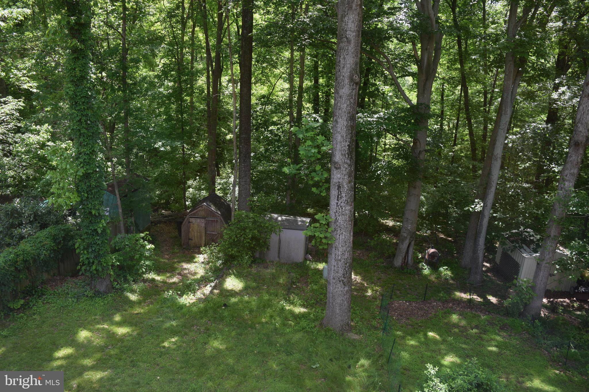 LONDON TOWNE - Residential