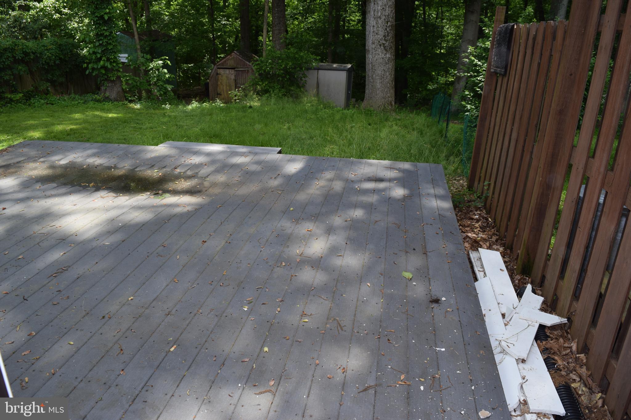 LONDON TOWNE - Residential