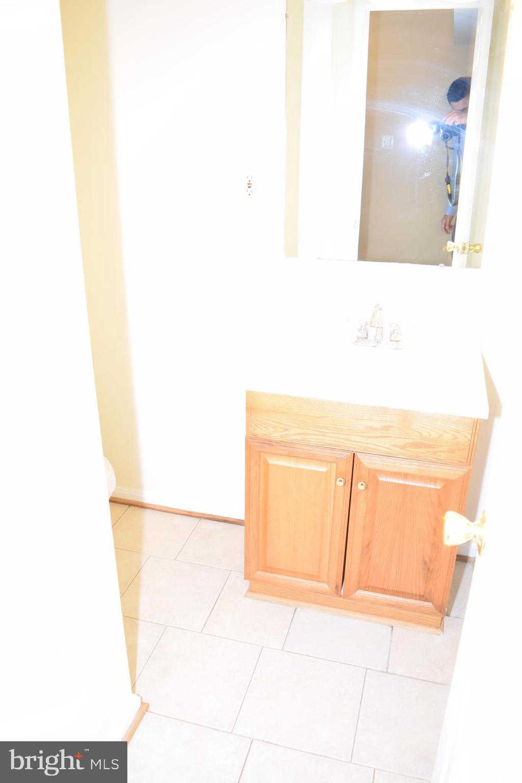 LONDON TOWNE - Residential