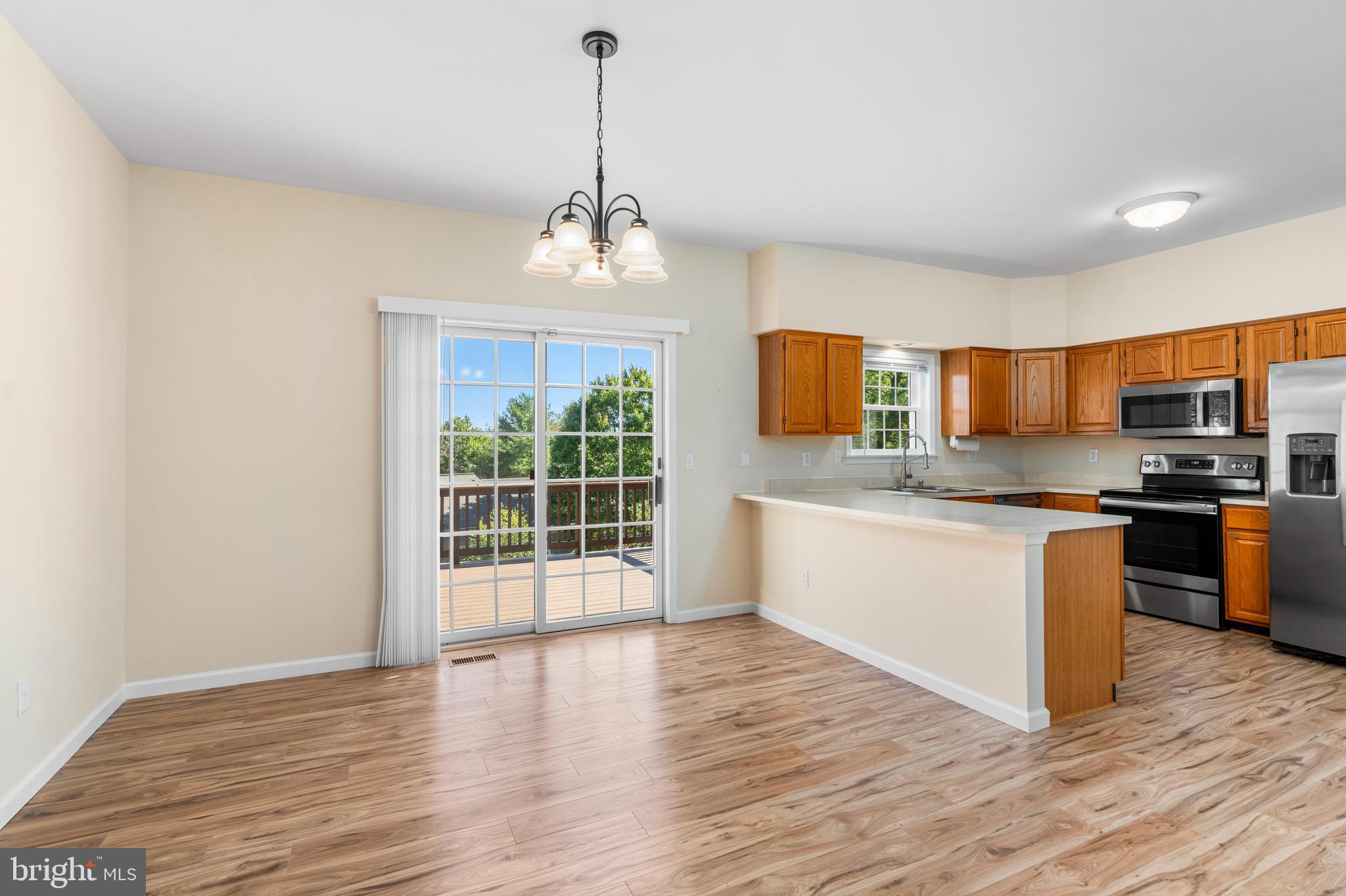 GOUCHER WOODS - Residential Lease