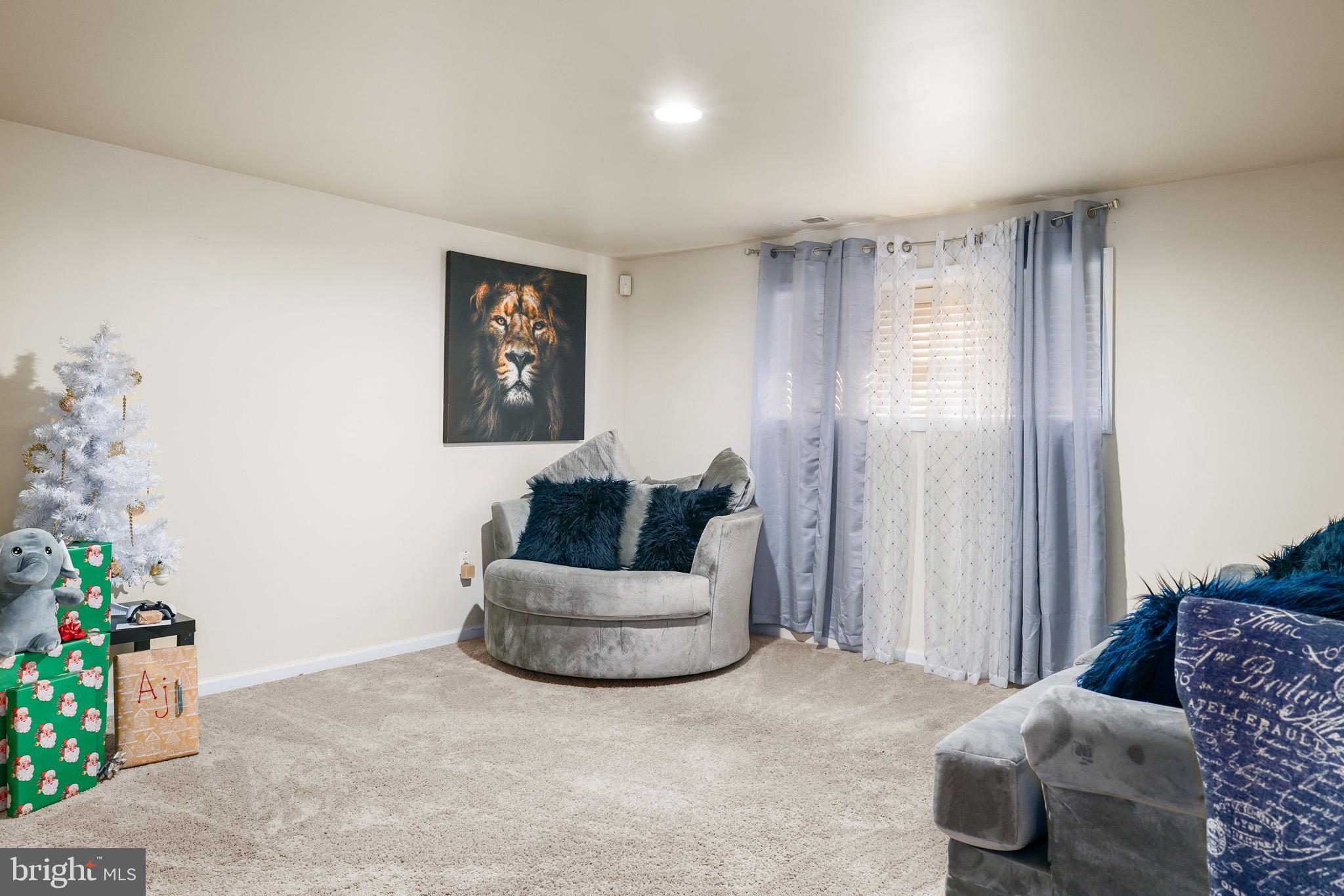 VILLAGE OF ELK RIDGE - Residential