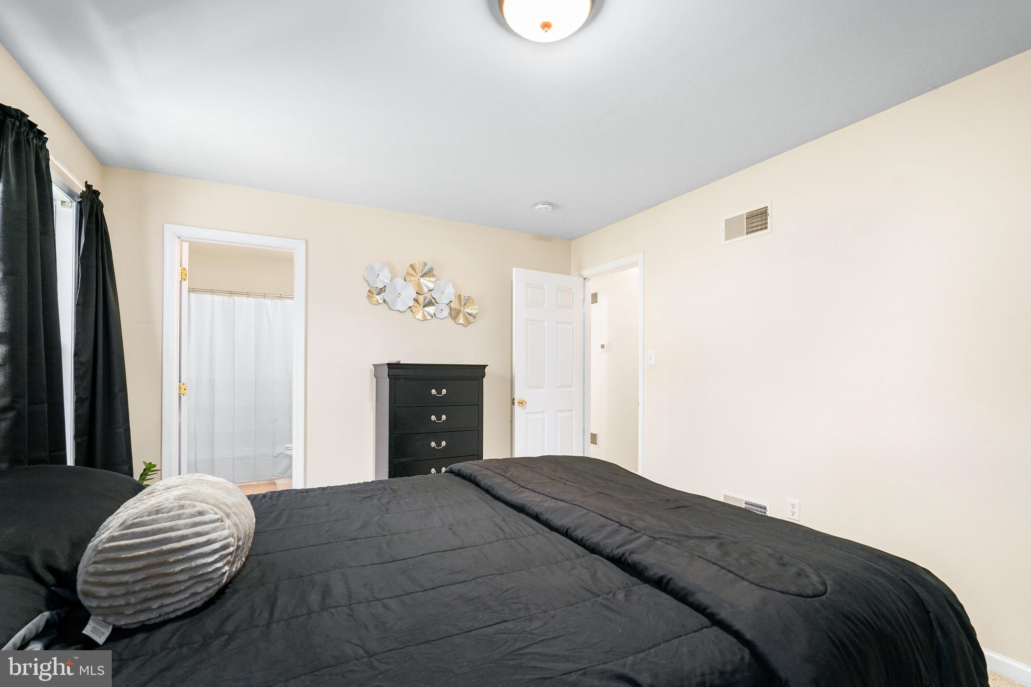 VILLAGE OF ELK RIDGE - Residential