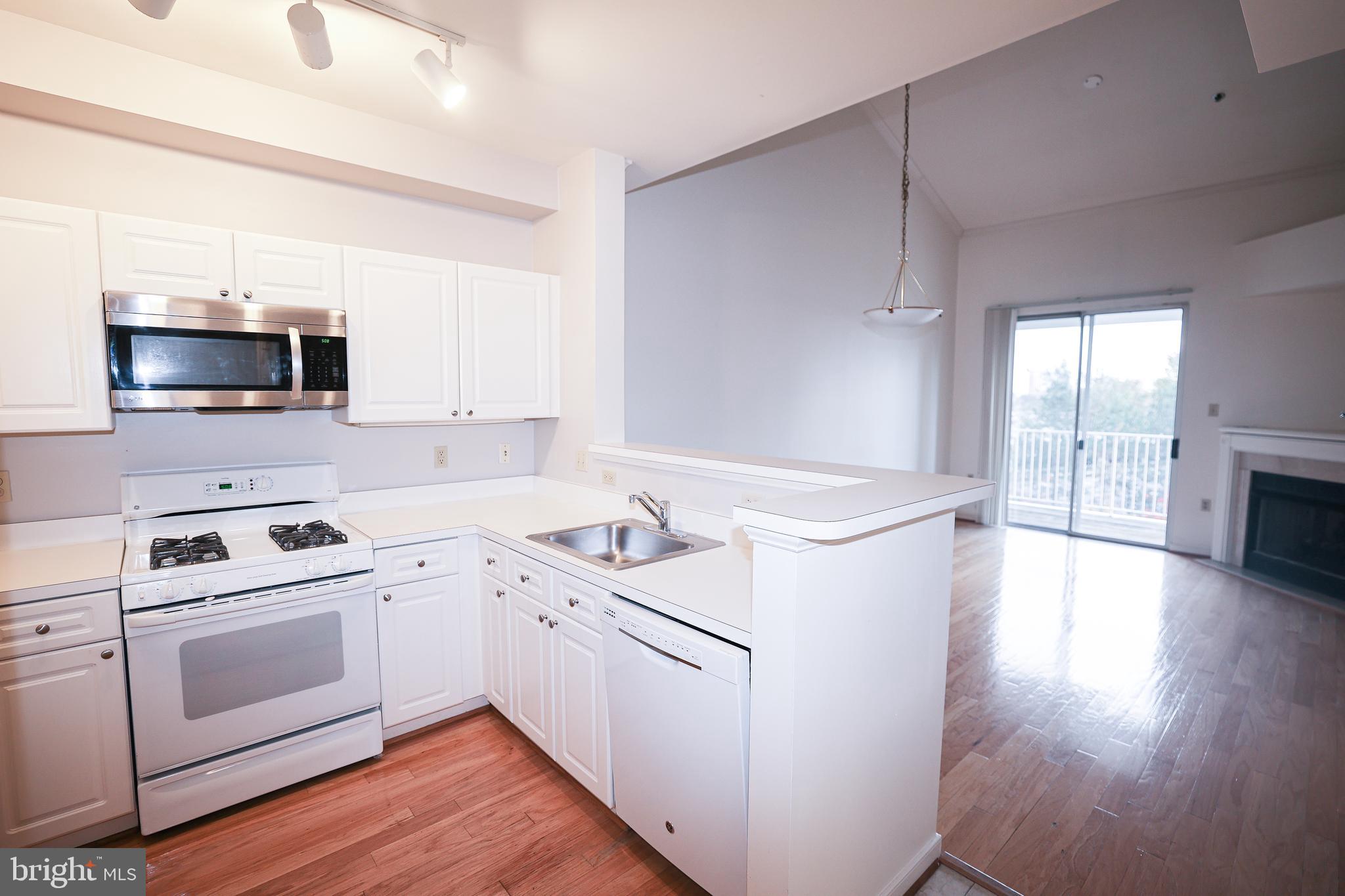 LILLIAN COURT AT TYSONS - Residential Lease