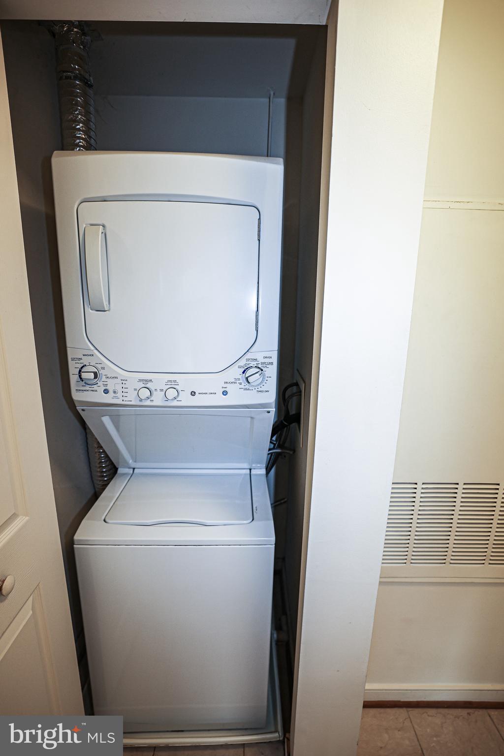 LILLIAN COURT AT TYSONS - Residential Lease