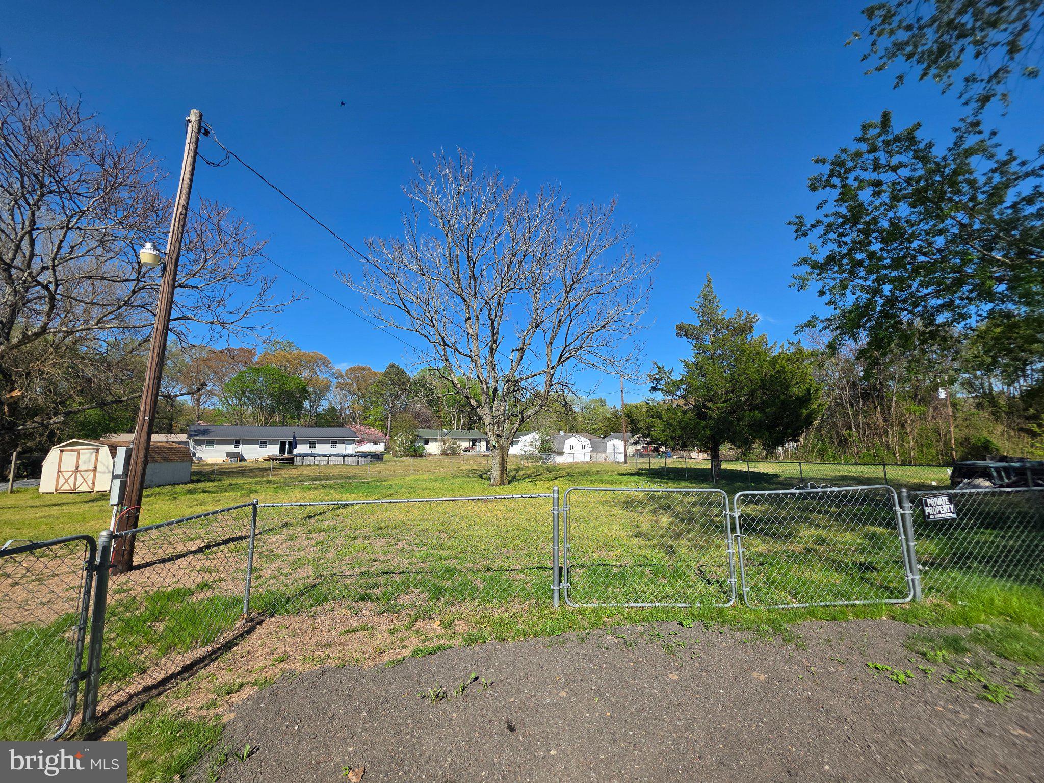 DELHAVEN ESTS - Residential