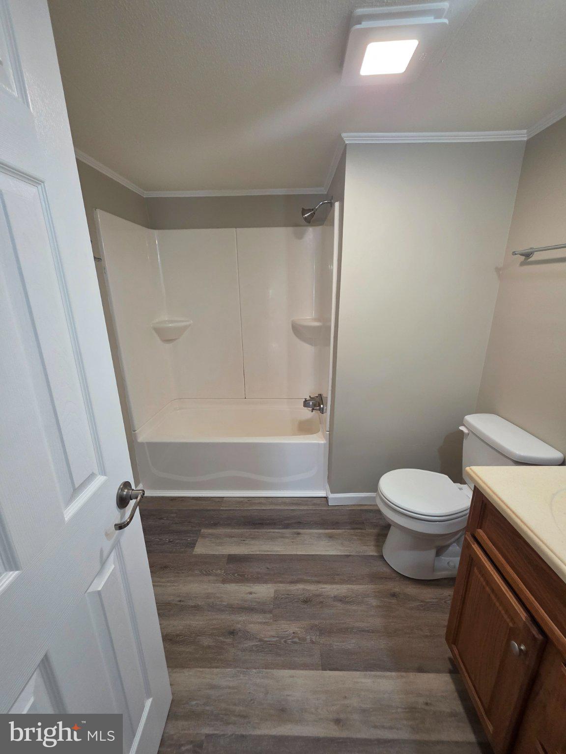 DELHAVEN ESTS - Residential