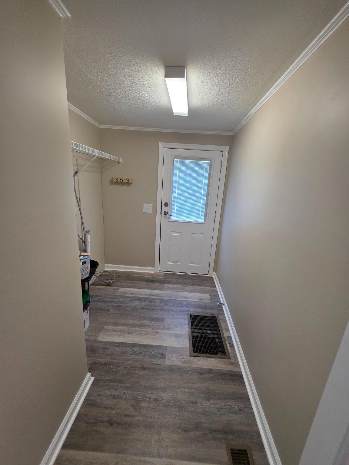 DELHAVEN ESTS - Residential