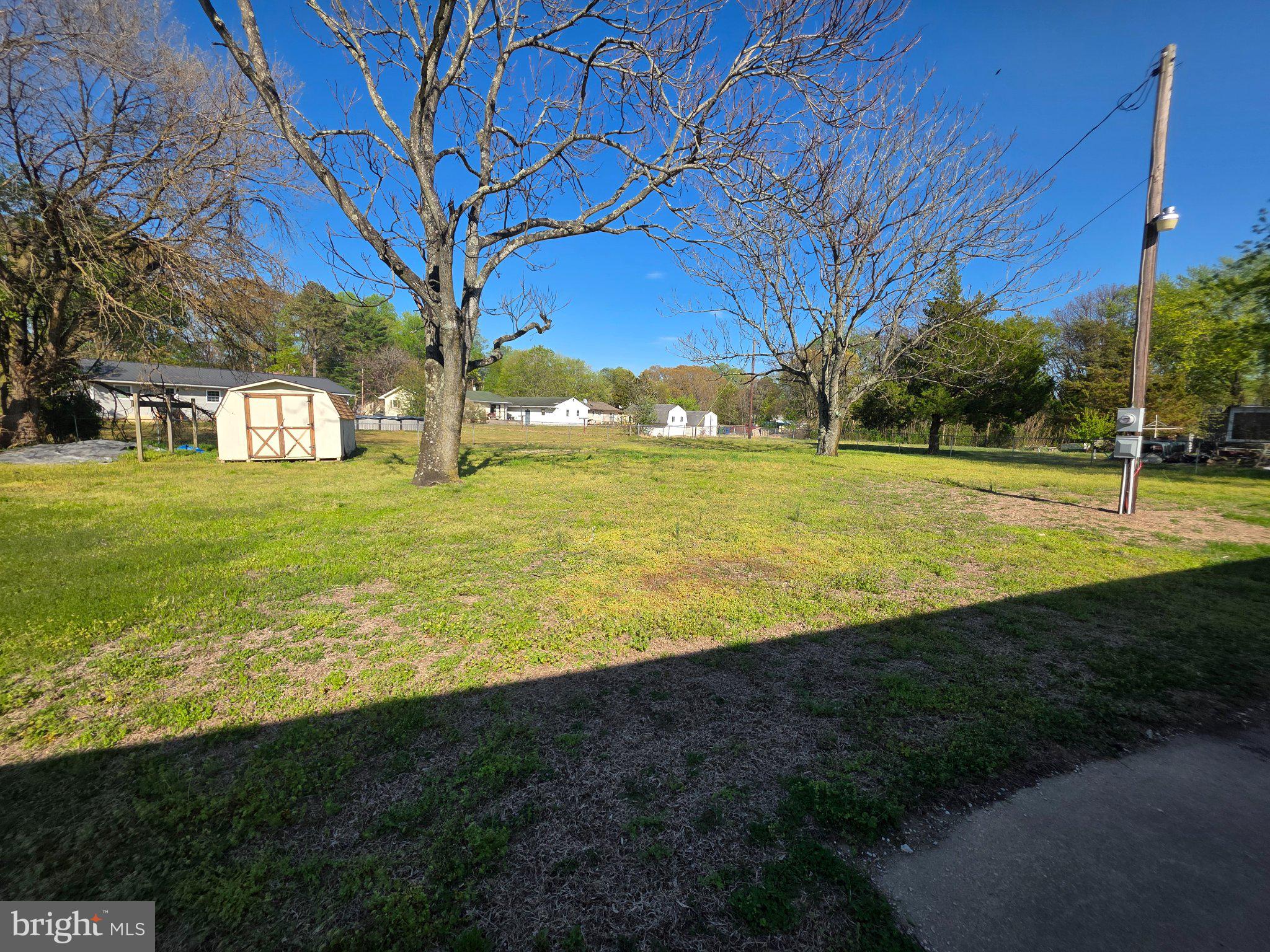 DELHAVEN ESTS - Residential