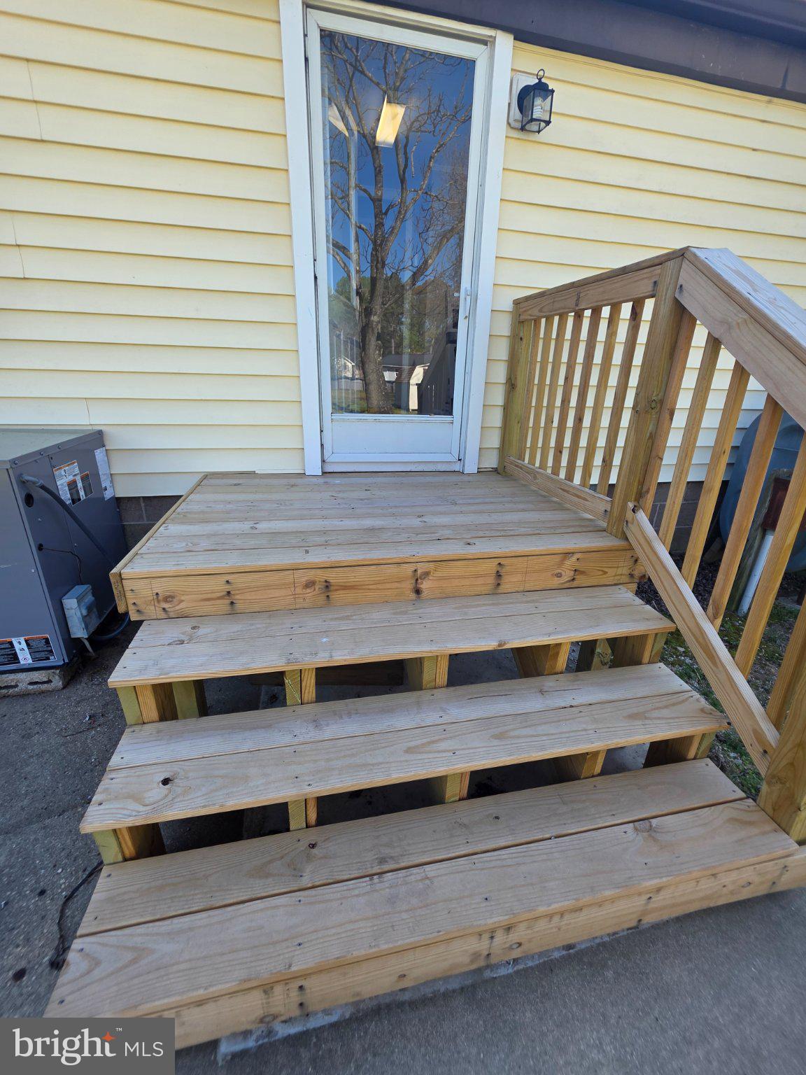 DELHAVEN ESTS - Residential