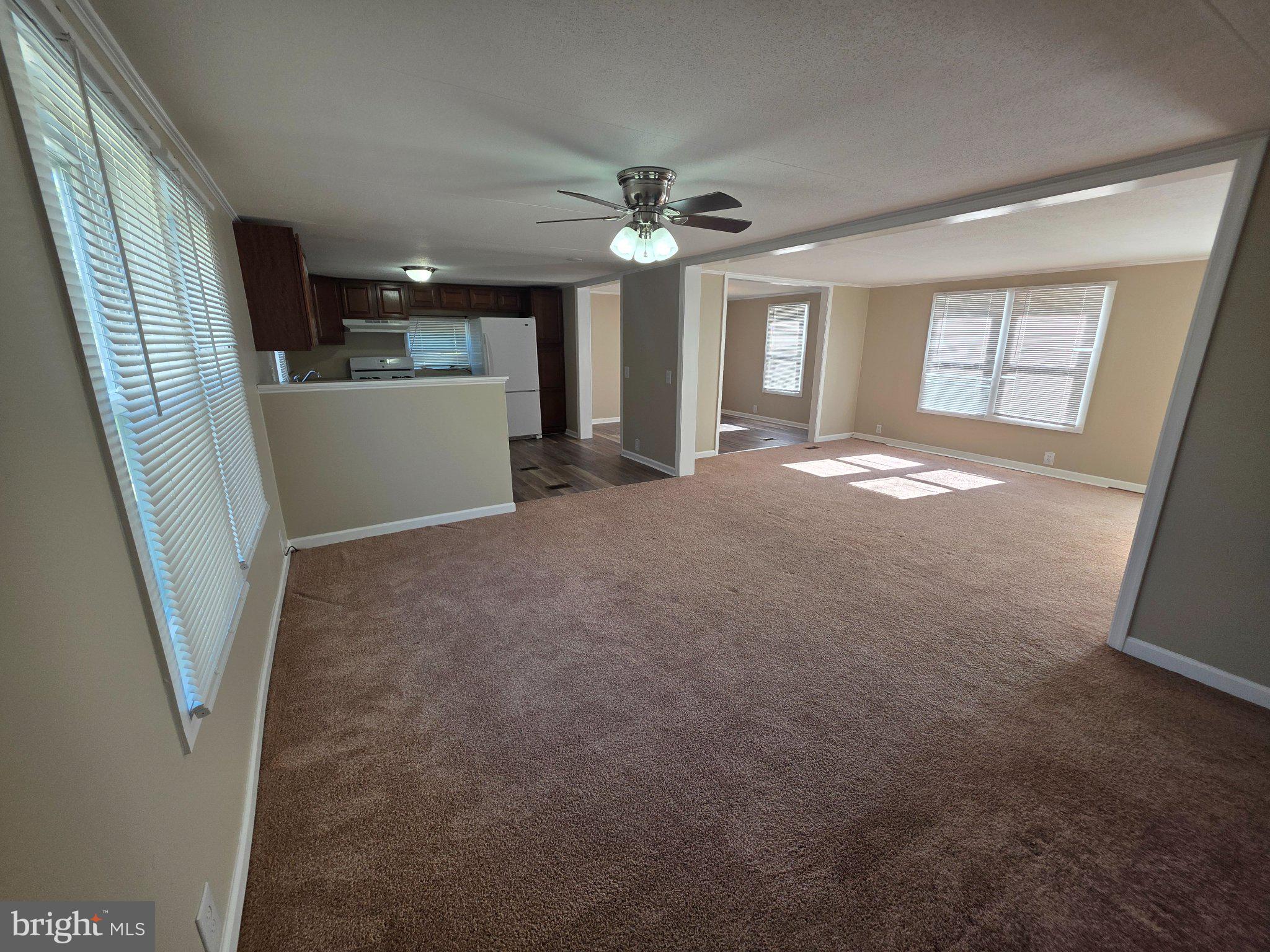 DELHAVEN ESTS - Residential