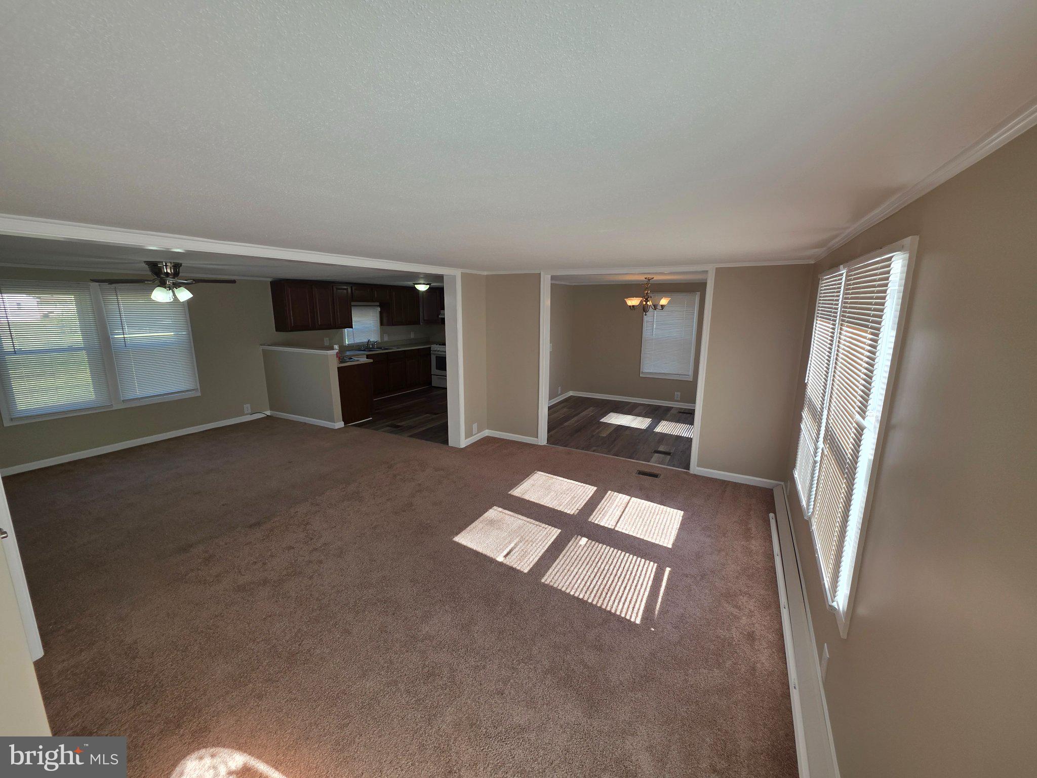 DELHAVEN ESTS - Residential