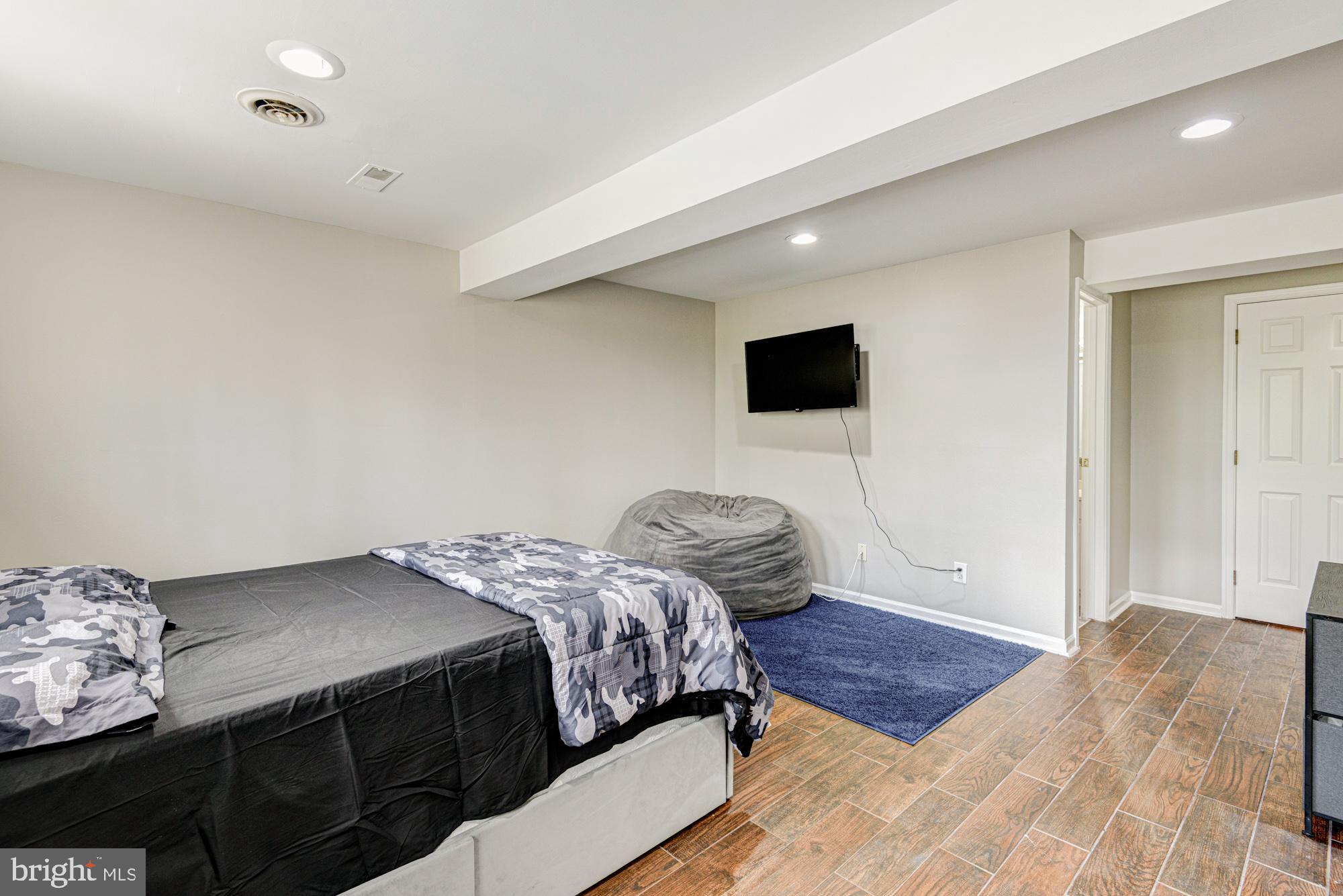 PINEWOODS - Residential