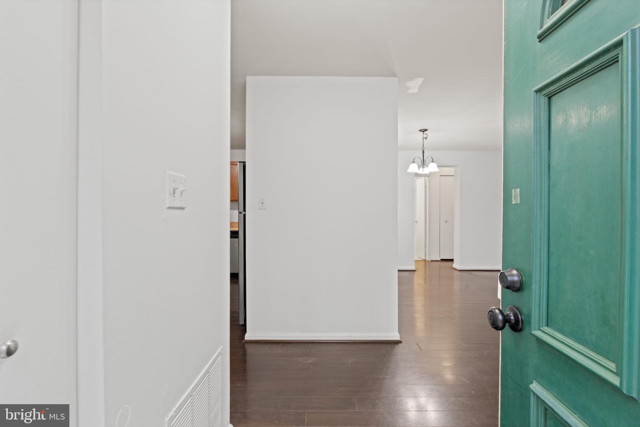 STOCKBRIDGE CONDO - Residential Lease