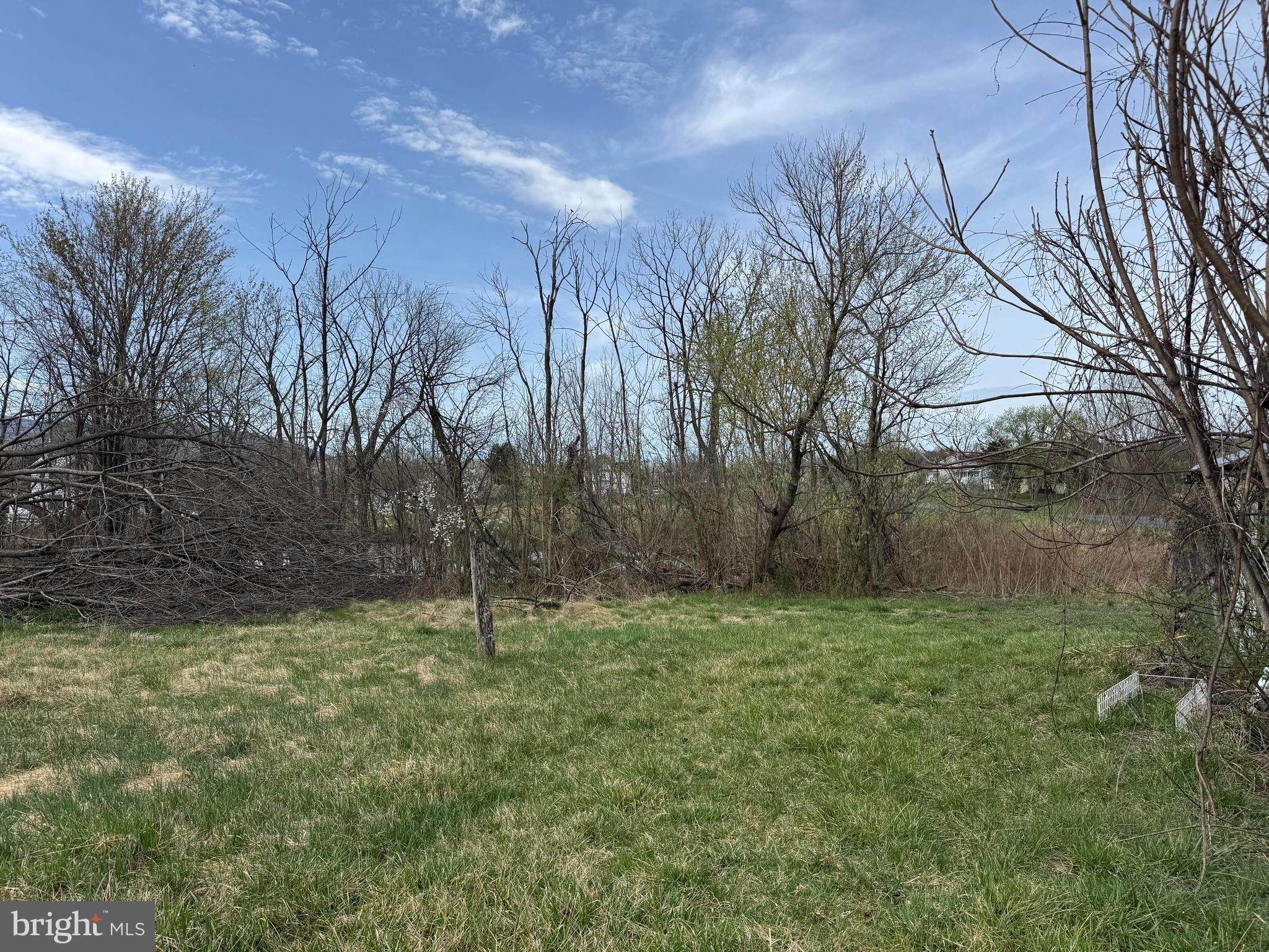 32 WALTERS LANE