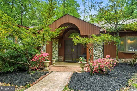 Homes For Sale - 1112 Winding Drive<br/> CHERRY HILL, NJ 08003