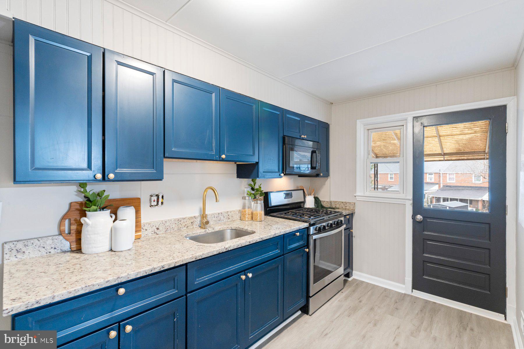 TOWSON - Residential