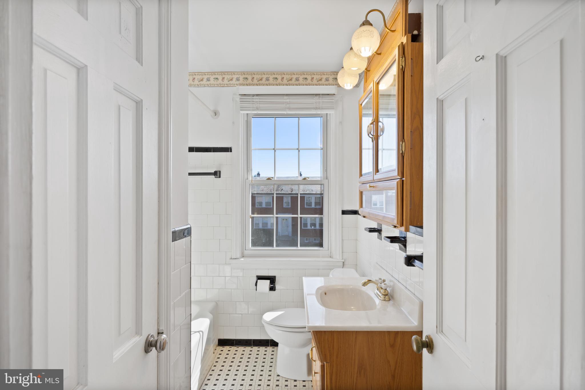 ACADEMY HEIGHTS - Residential