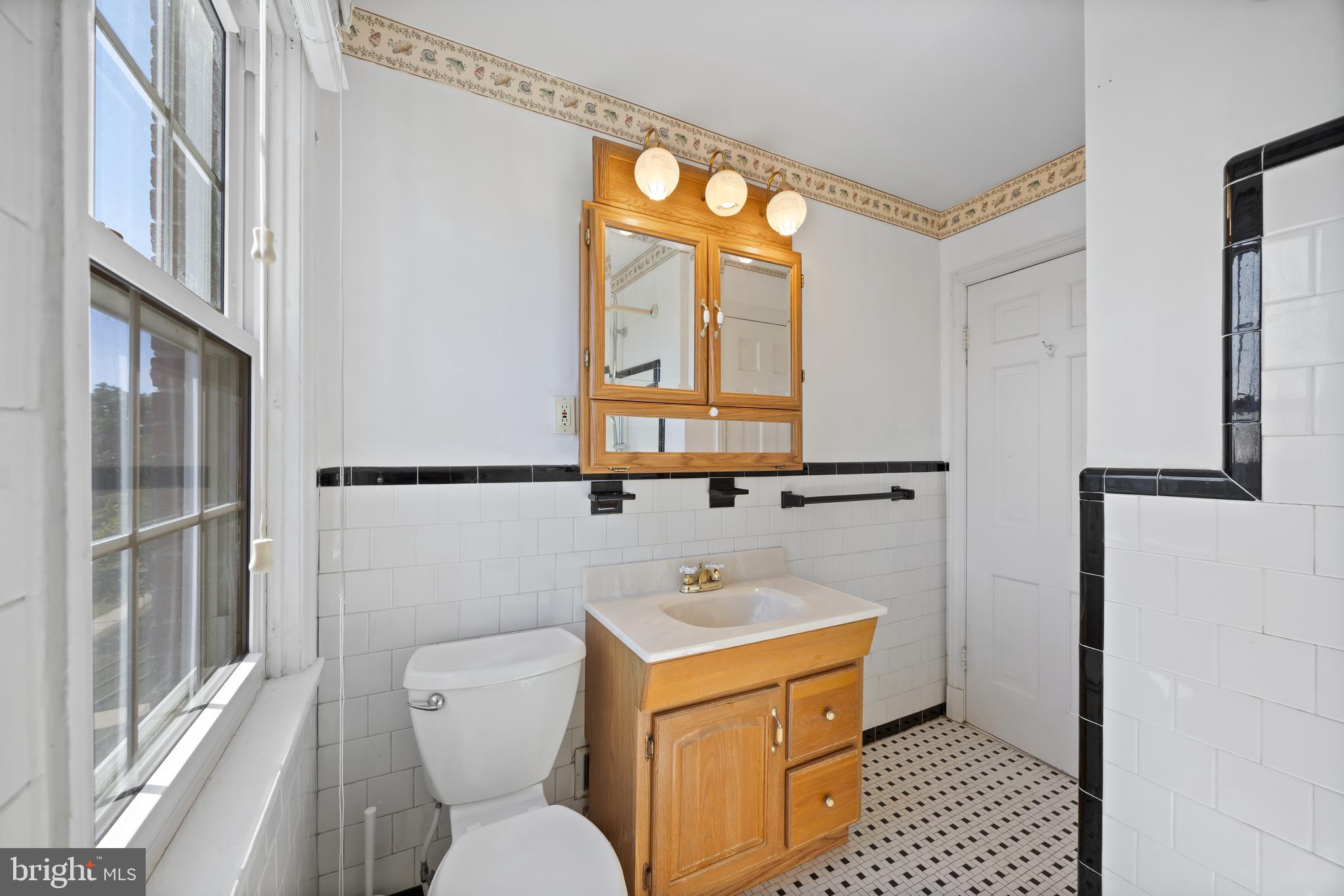 ACADEMY HEIGHTS - Residential