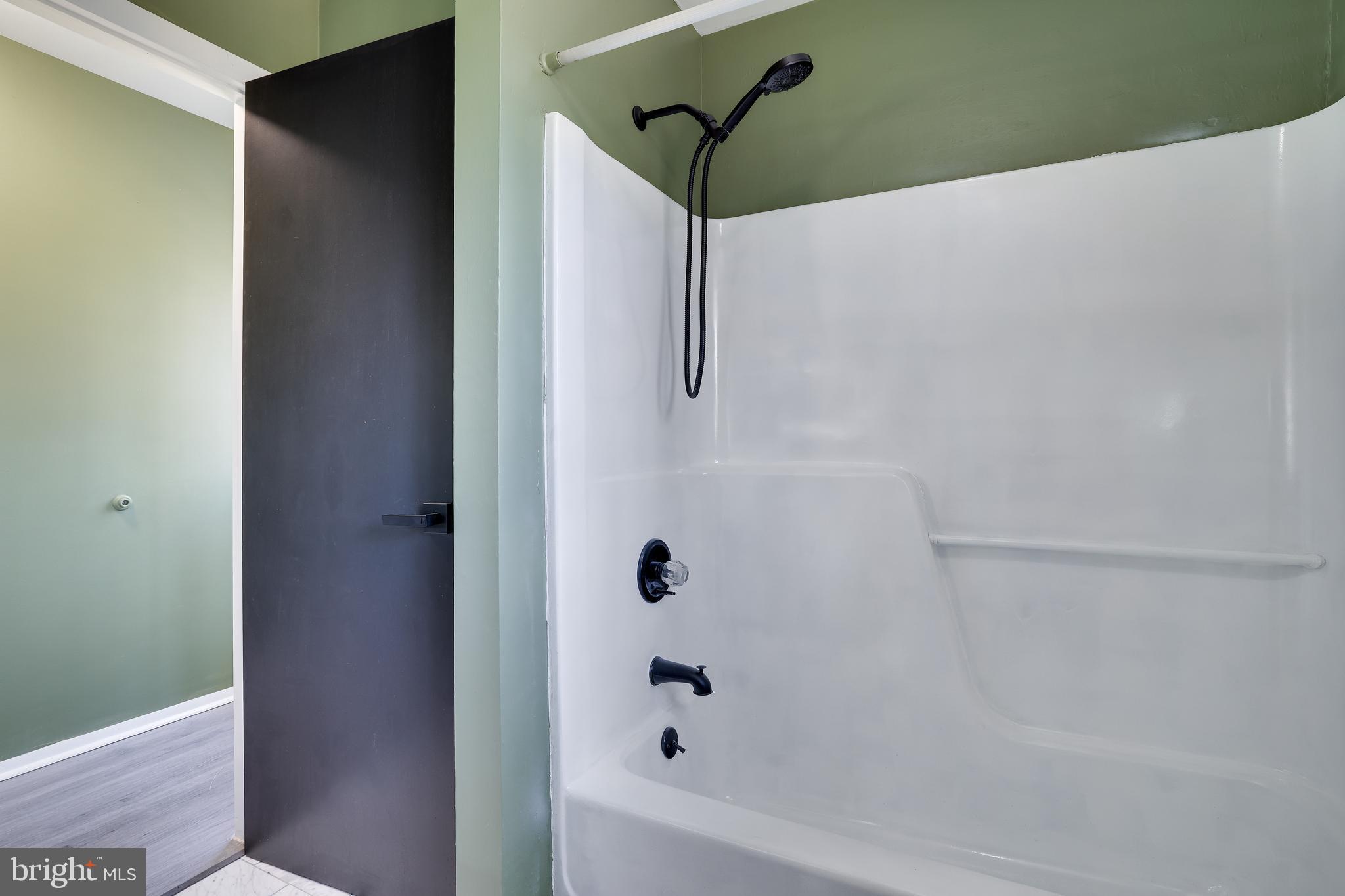 BIRCHES WEST - Residential