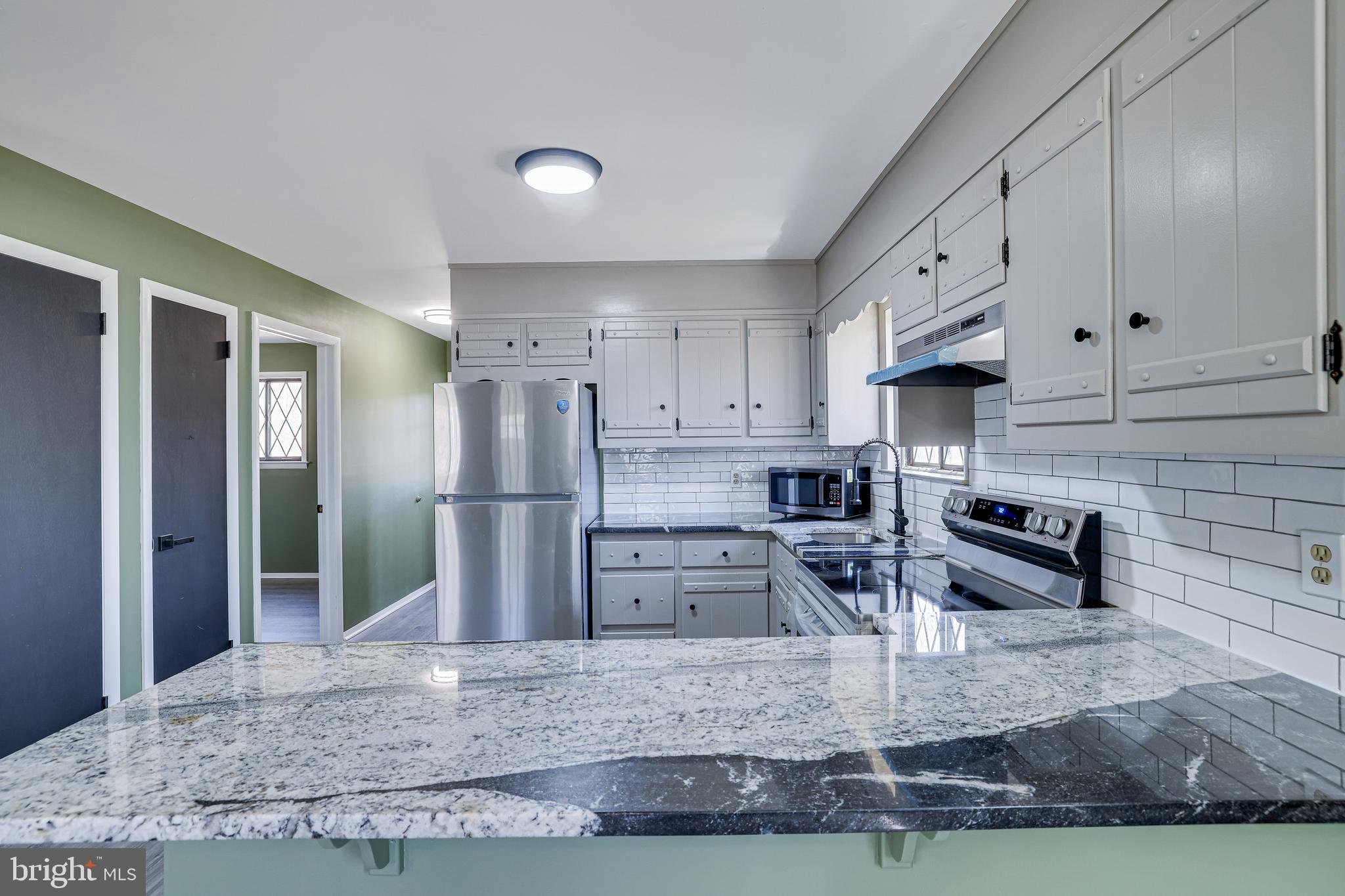 BIRCHES WEST - Residential