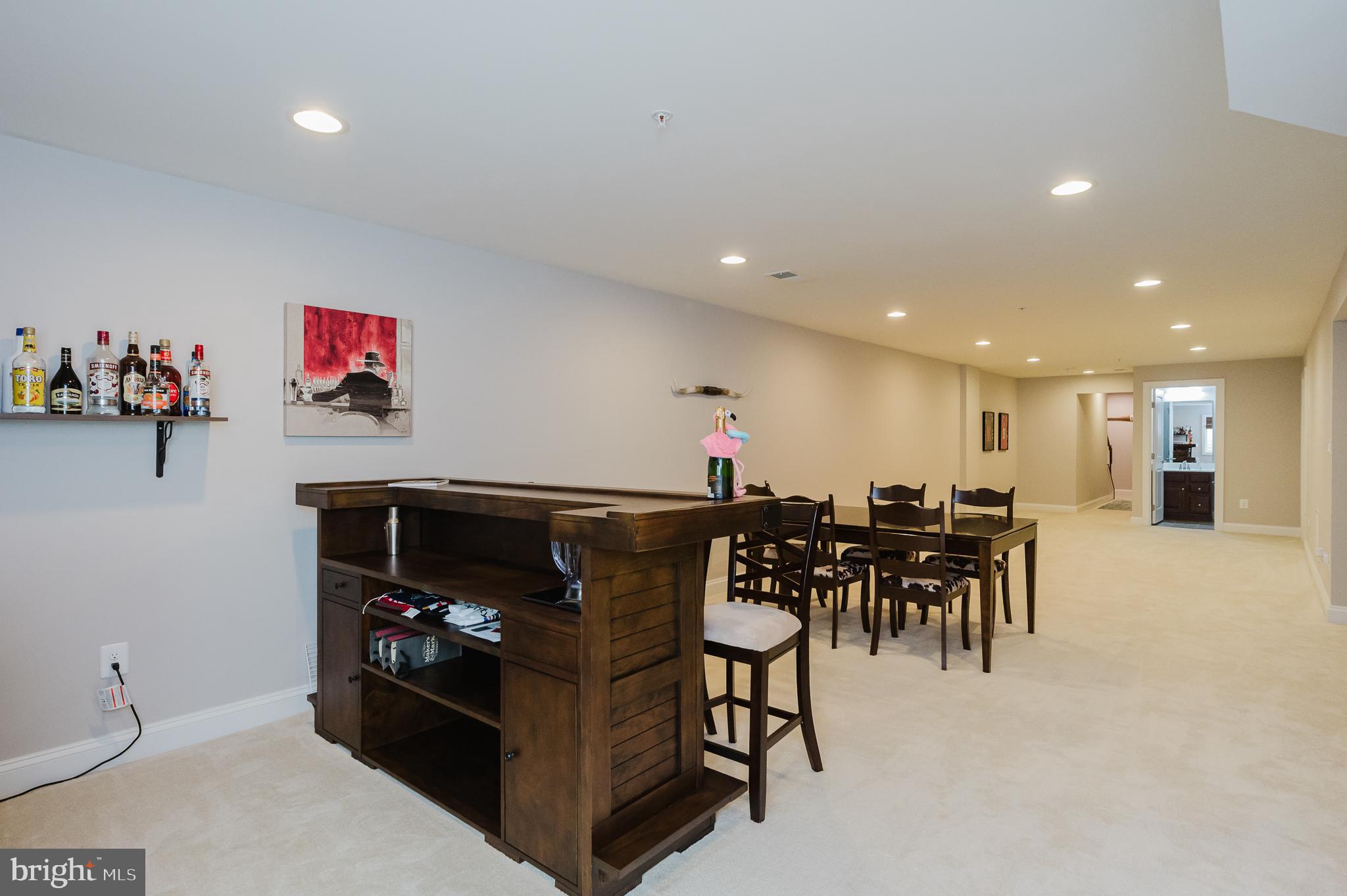 FALLSTON COMMONS - Residential