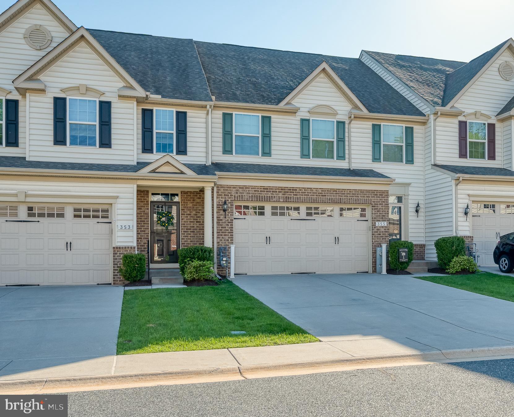 FALLSTON COMMONS - Residential