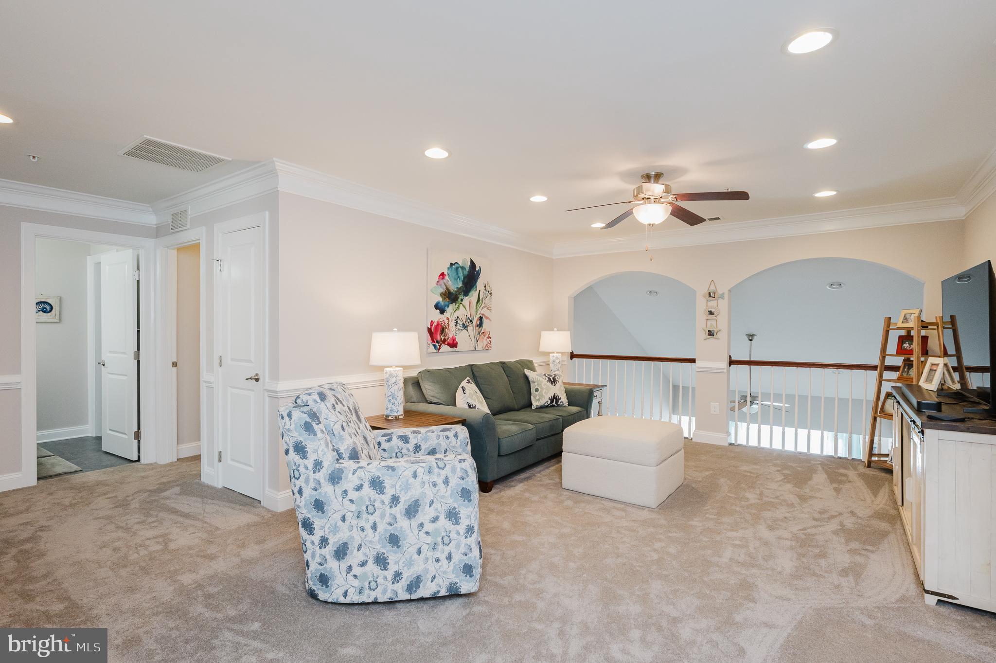 FALLSTON COMMONS - Residential